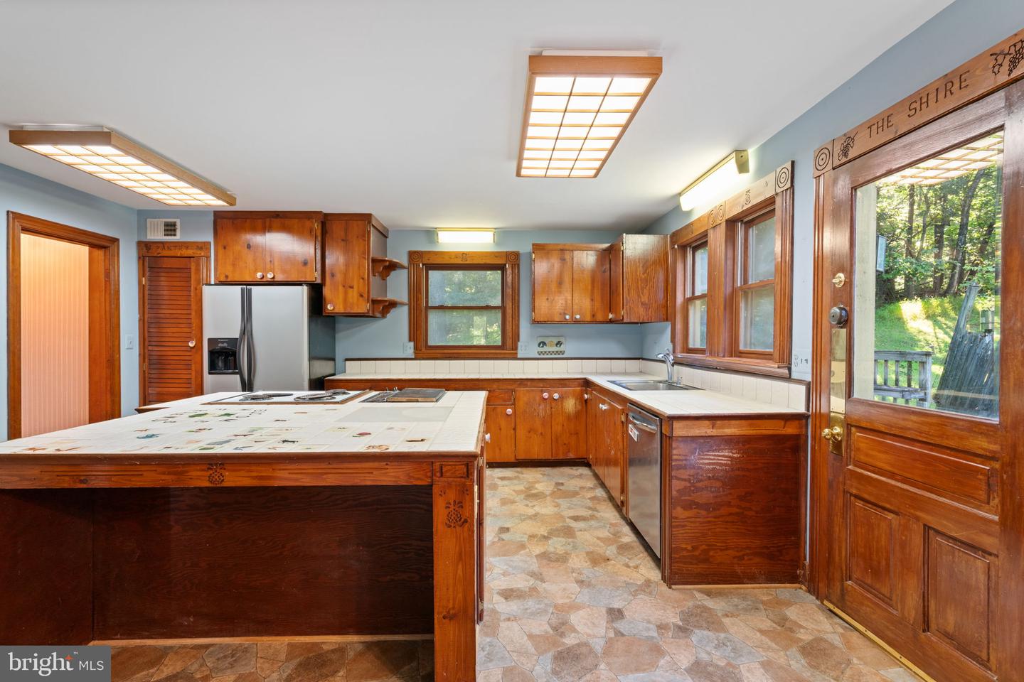 35454 CHERRY GROVE LN, ROUND HILL, Virginia 20141, 3 Bedrooms Bedrooms, ,2 BathroomsBathrooms,Residential,For sale,35454 CHERRY GROVE LN,VALO2105044 MLS # VALO2105044