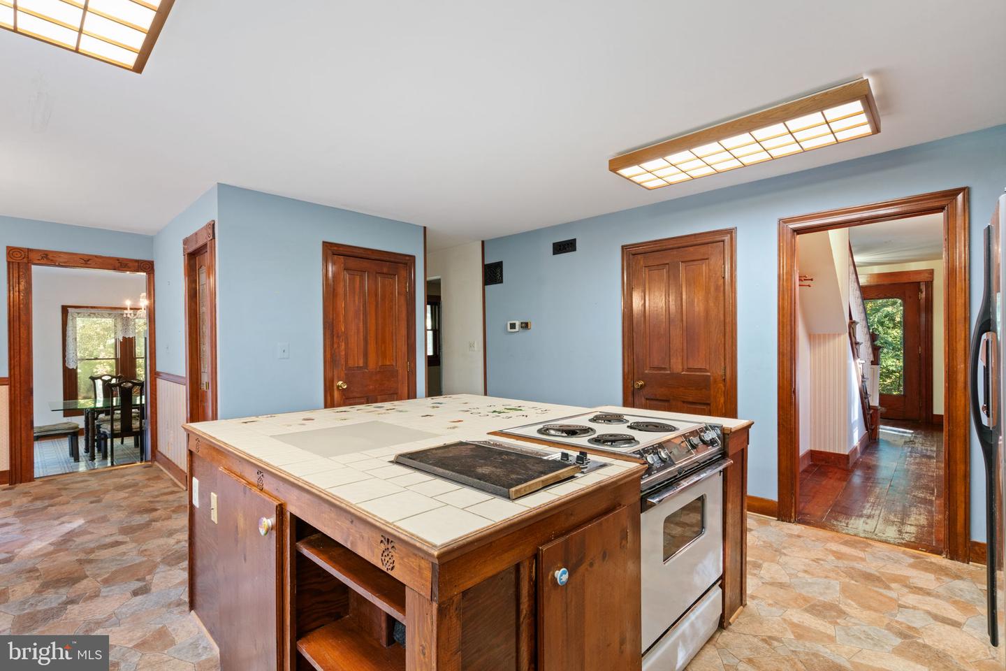 35454 CHERRY GROVE LN, ROUND HILL, Virginia 20141, 3 Bedrooms Bedrooms, ,2 BathroomsBathrooms,Residential,For sale,35454 CHERRY GROVE LN,VALO2105044 MLS # VALO2105044