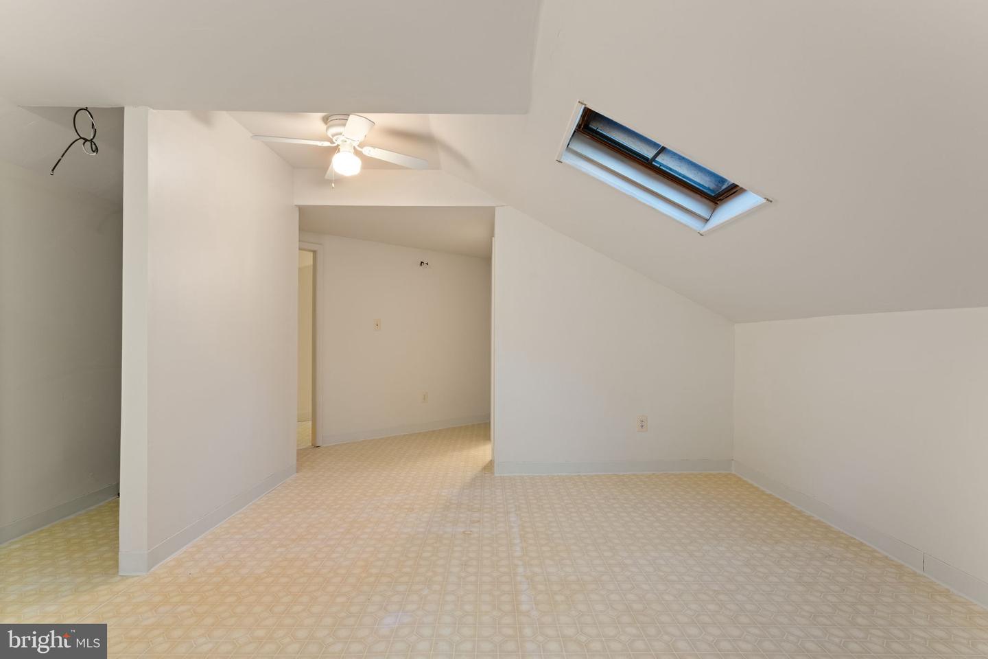 35454 CHERRY GROVE LN, ROUND HILL, Virginia 20141, 3 Bedrooms Bedrooms, ,2 BathroomsBathrooms,Residential,For sale,35454 CHERRY GROVE LN,VALO2105044 MLS # VALO2105044