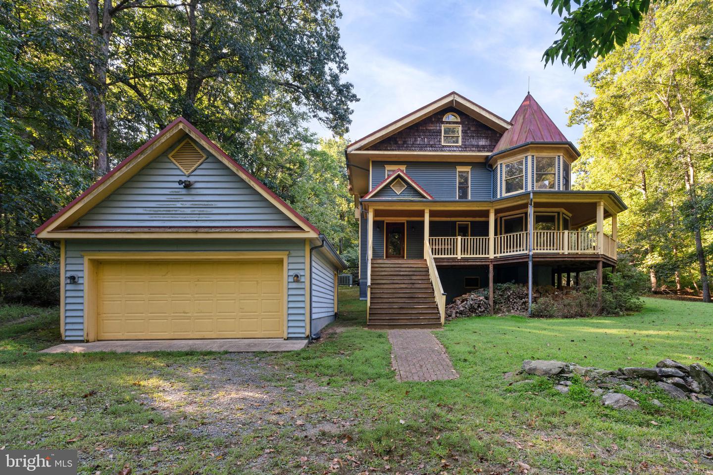 35454 CHERRY GROVE LN, ROUND HILL, Virginia 20141, 3 Bedrooms Bedrooms, ,2 BathroomsBathrooms,Residential,For sale,35454 CHERRY GROVE LN,VALO2105044 MLS # VALO2105044