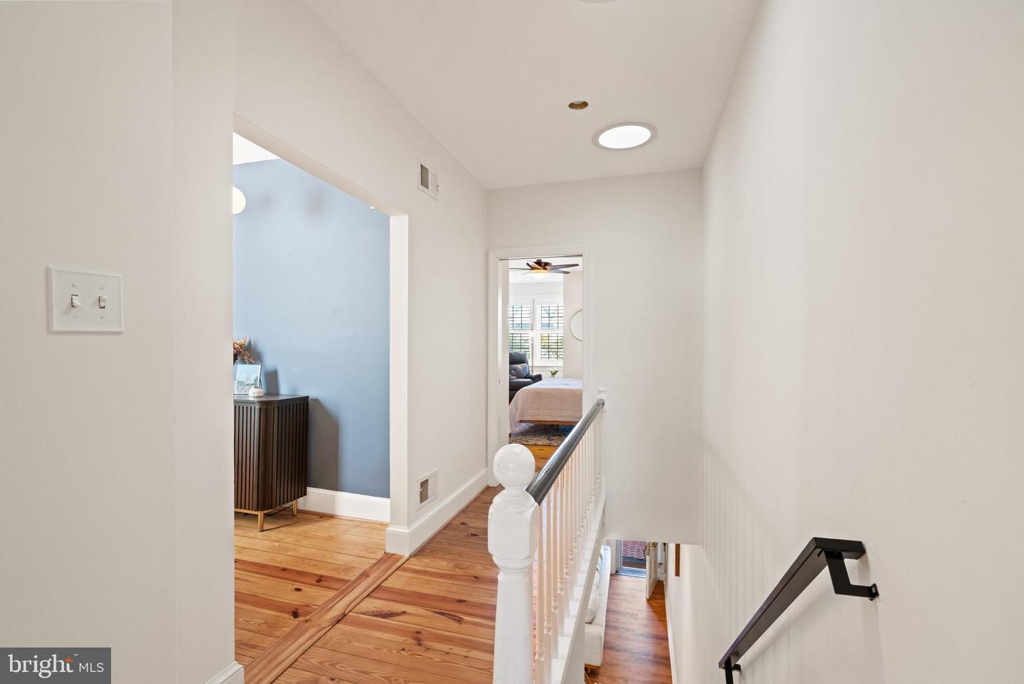 611 F ST NE, WASHINGTON, District Of Columbia 20002, 3 Bedrooms Bedrooms, ,2 BathroomsBathrooms,Residential,For sale,611 F ST NE,DCDC2216326 MLS # DCDC2216326