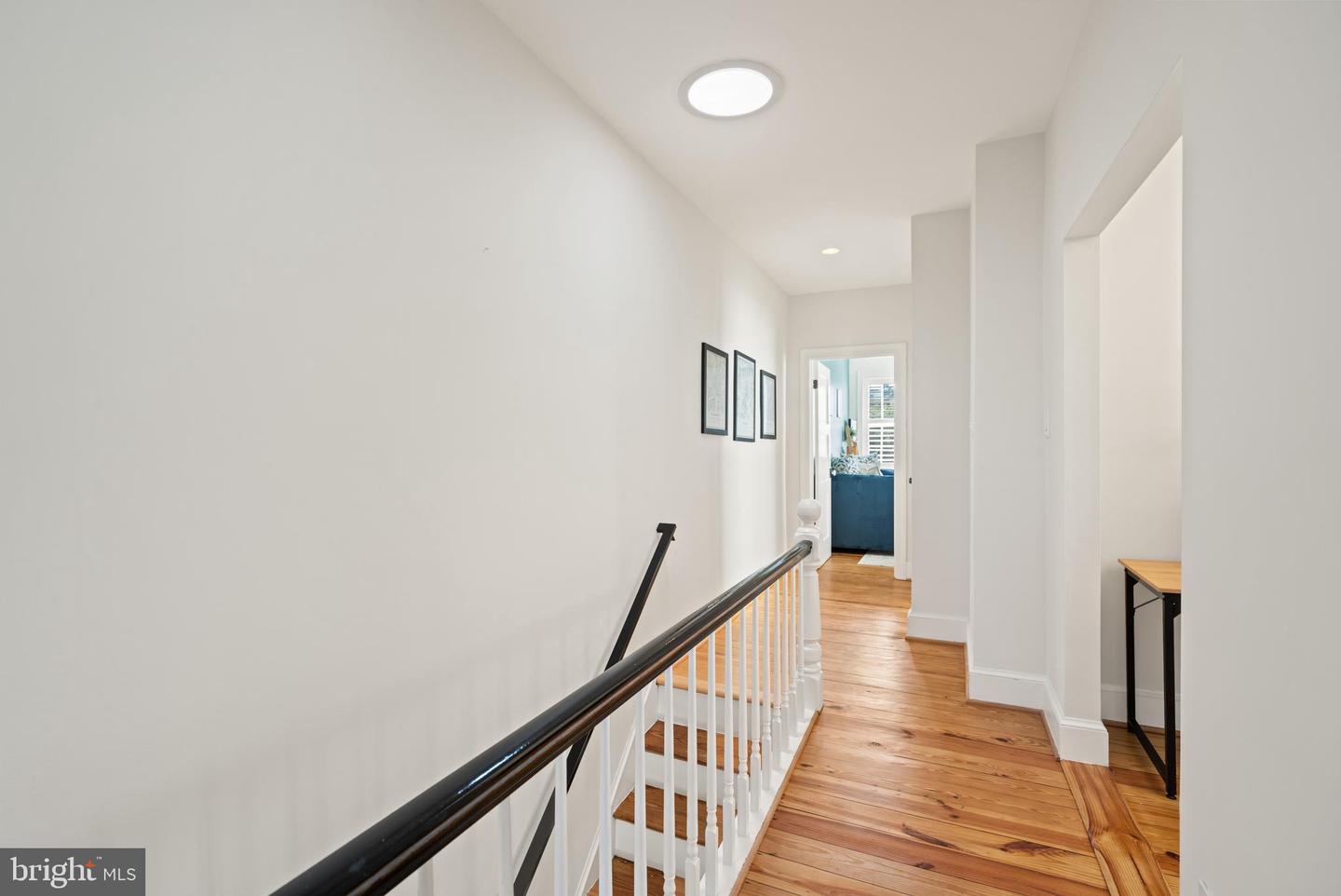 611 F ST NE, WASHINGTON, District Of Columbia 20002, 3 Bedrooms Bedrooms, ,2 BathroomsBathrooms,Residential,For sale,611 F ST NE,DCDC2216326 MLS # DCDC2216326