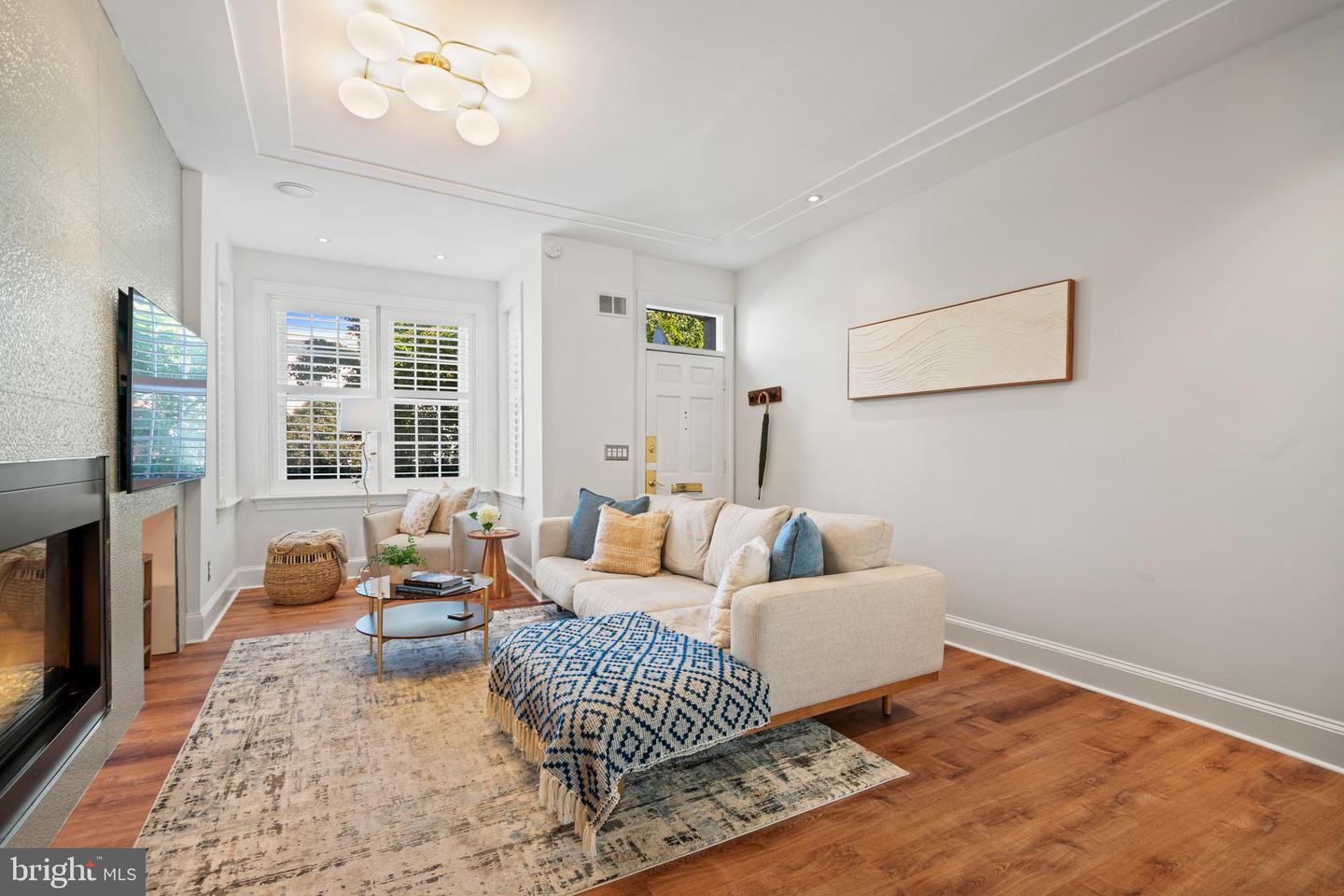 611 F ST NE, WASHINGTON, District Of Columbia 20002, 3 Bedrooms Bedrooms, ,2 BathroomsBathrooms,Residential,For sale,611 F ST NE,DCDC2216326 MLS # DCDC2216326
