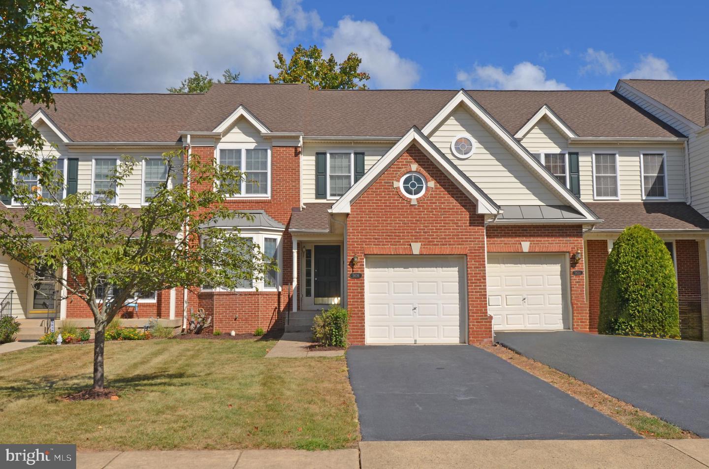 5636 ARROWFIELD TER, HAYMARKET, Virginia 20169, 4 Bedrooms Bedrooms, ,3 BathroomsBathrooms,Residential,For sale,5636 ARROWFIELD TER,VAPW2102246 MLS # VAPW2102246
