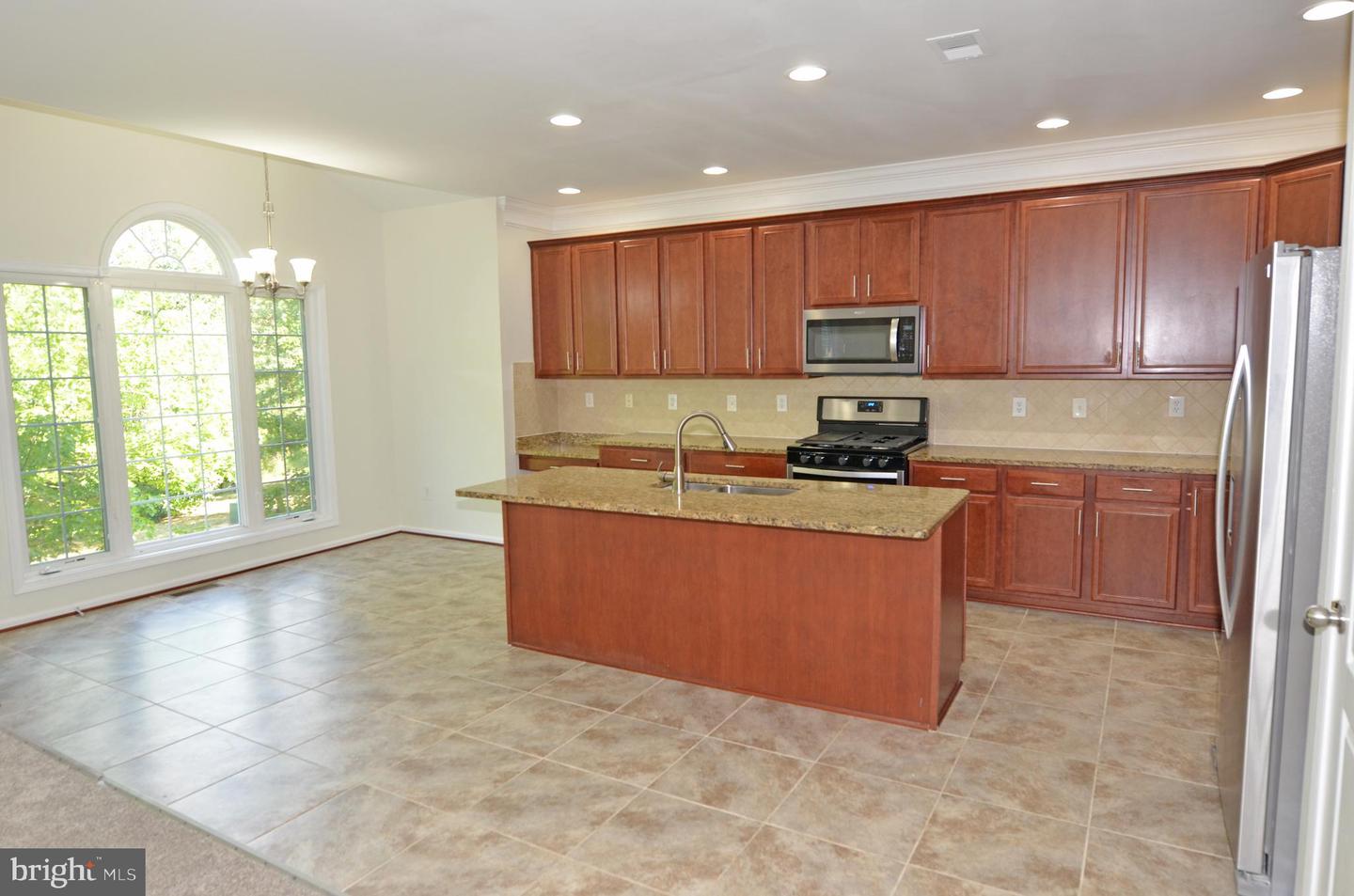5636 ARROWFIELD TER, HAYMARKET, Virginia 20169, 4 Bedrooms Bedrooms, ,3 BathroomsBathrooms,Residential,For sale,5636 ARROWFIELD TER,VAPW2102246 MLS # VAPW2102246