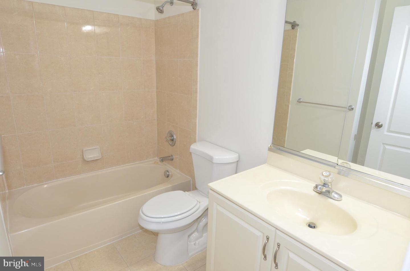5636 ARROWFIELD TER, HAYMARKET, Virginia 20169, 4 Bedrooms Bedrooms, ,3 BathroomsBathrooms,Residential,For sale,5636 ARROWFIELD TER,VAPW2102246 MLS # VAPW2102246