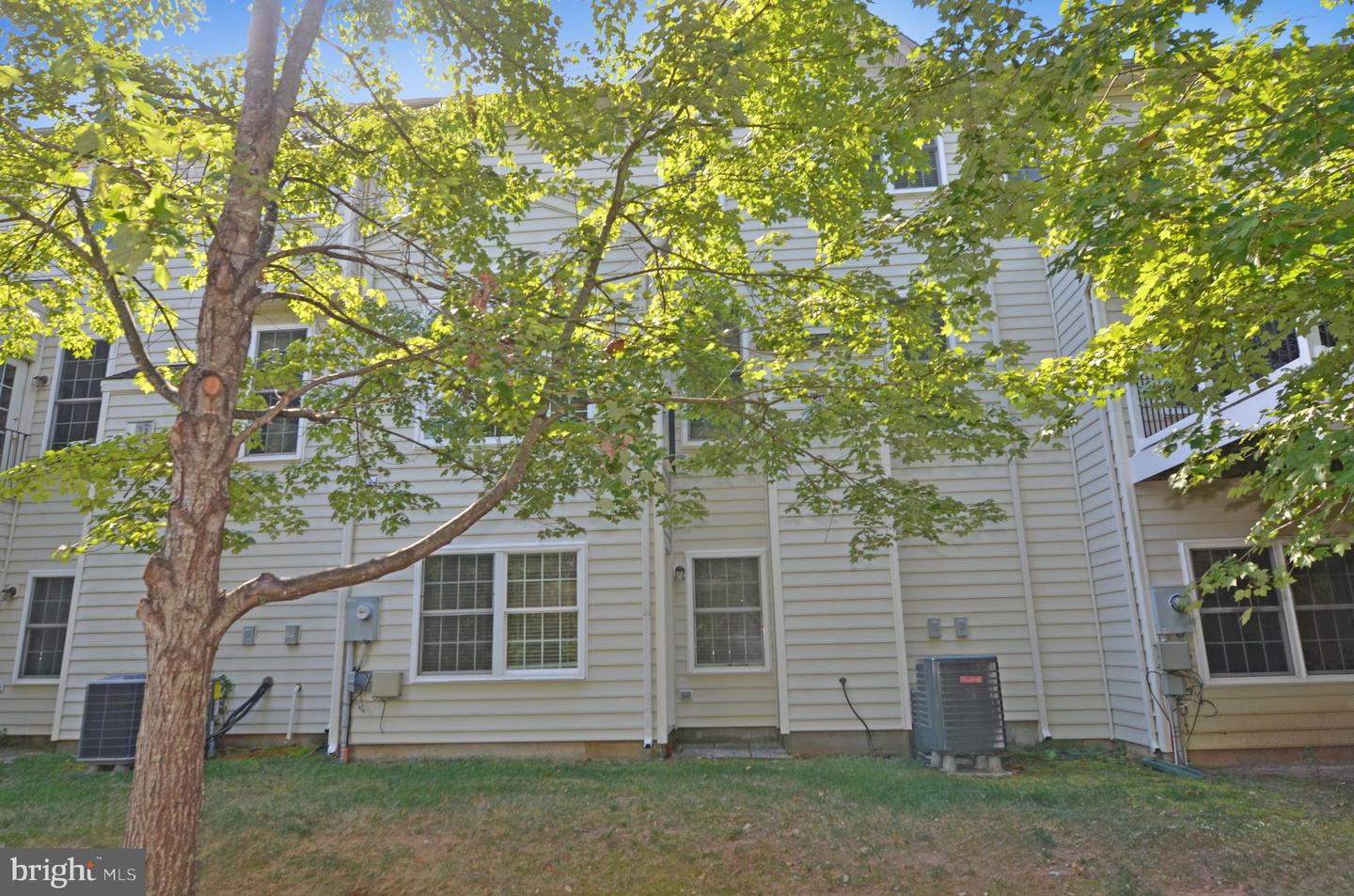 5636 ARROWFIELD TER, HAYMARKET, Virginia 20169, 4 Bedrooms Bedrooms, ,3 BathroomsBathrooms,Residential,For sale,5636 ARROWFIELD TER,VAPW2102246 MLS # VAPW2102246