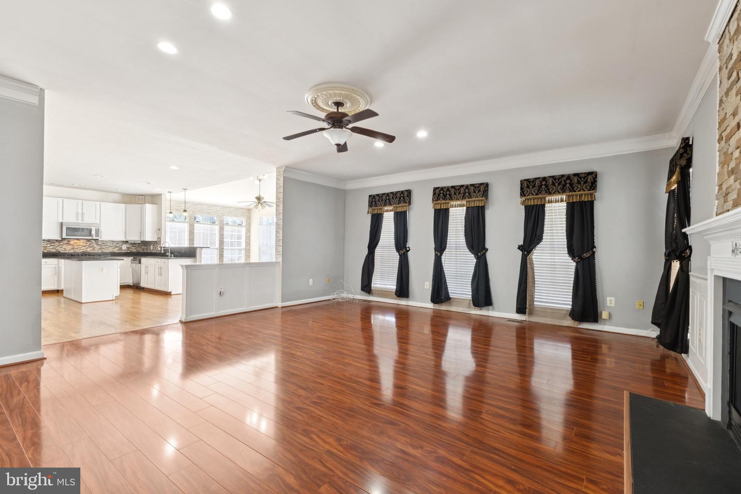 14536 GENERAL WASHINGTON DR, WOODBRIDGE, Virginia 22193, 6 Bedrooms Bedrooms, 11 Rooms Rooms,4 BathroomsBathrooms,Residential,For sale,14536 GENERAL WASHINGTON DR,VAPW2102252 MLS # VAPW2102252