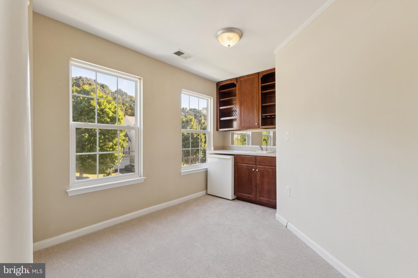 14536 GENERAL WASHINGTON DR, WOODBRIDGE, Virginia 22193, 6 Bedrooms Bedrooms, 11 Rooms Rooms,4 BathroomsBathrooms,Residential,For sale,14536 GENERAL WASHINGTON DR,VAPW2102252 MLS # VAPW2102252