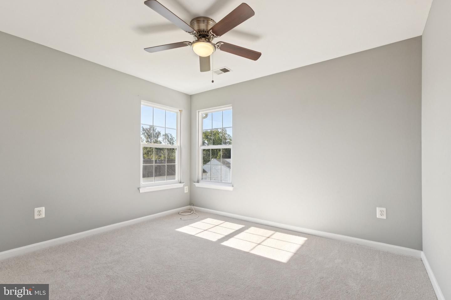 14536 GENERAL WASHINGTON DR, WOODBRIDGE, Virginia 22193, 6 Bedrooms Bedrooms, 11 Rooms Rooms,4 BathroomsBathrooms,Residential,For sale,14536 GENERAL WASHINGTON DR,VAPW2102252 MLS # VAPW2102252