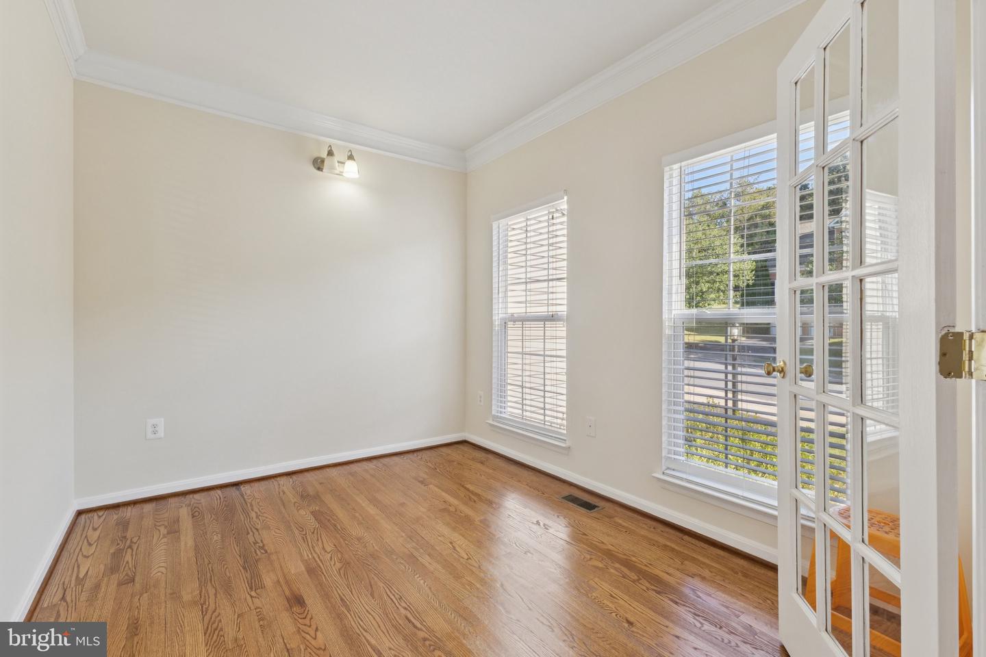 14536 GENERAL WASHINGTON DR, WOODBRIDGE, Virginia 22193, 6 Bedrooms Bedrooms, 11 Rooms Rooms,4 BathroomsBathrooms,Residential,For sale,14536 GENERAL WASHINGTON DR,VAPW2102252 MLS # VAPW2102252