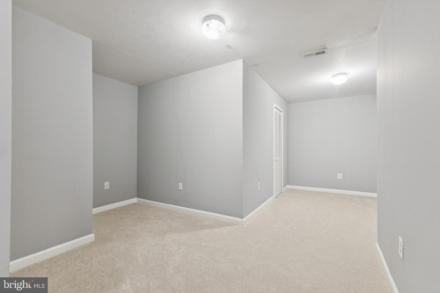 14536 GENERAL WASHINGTON DR, WOODBRIDGE, Virginia 22193, 6 Bedrooms Bedrooms, 11 Rooms Rooms,4 BathroomsBathrooms,Residential,For sale,14536 GENERAL WASHINGTON DR,VAPW2102252 MLS # VAPW2102252