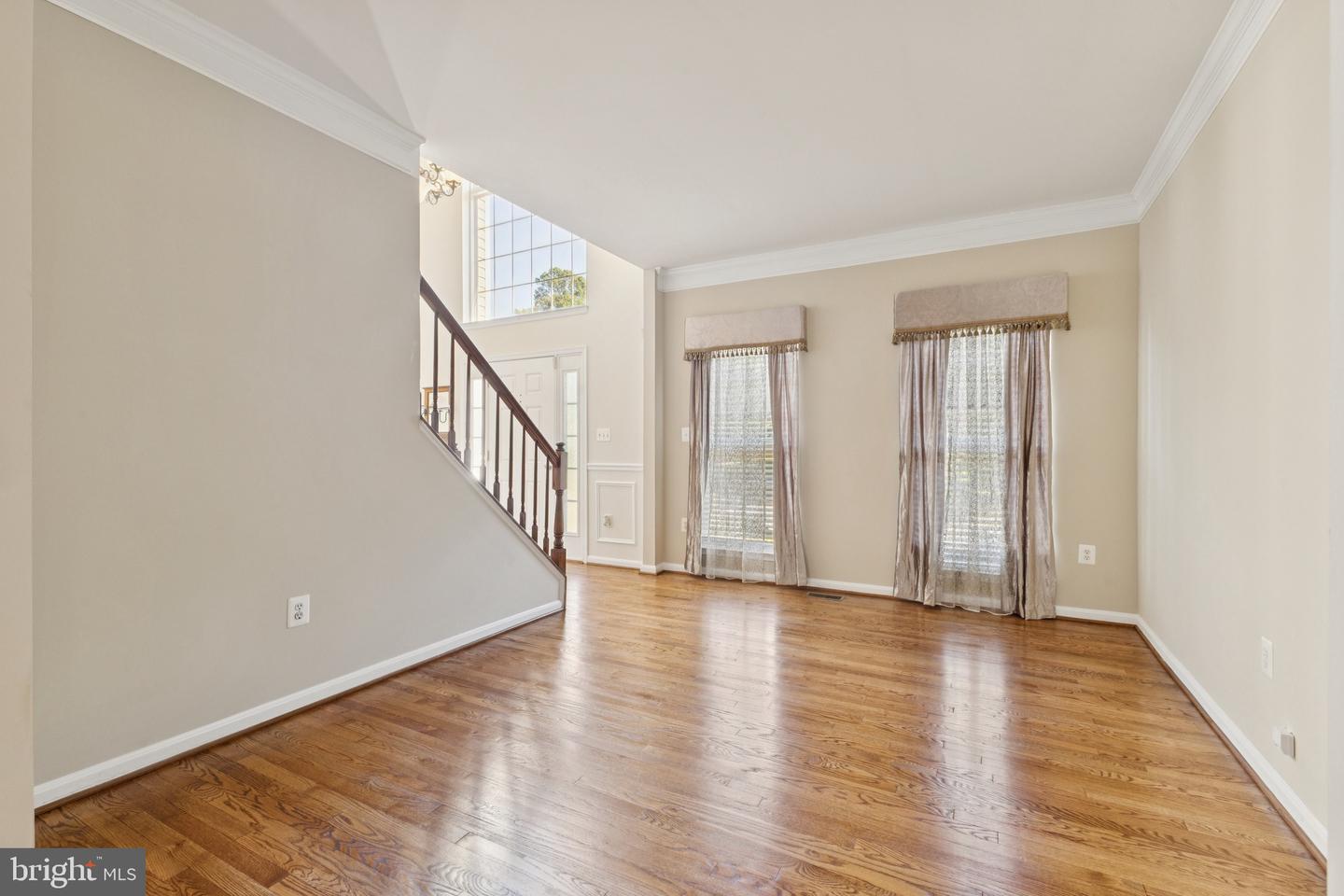 14536 GENERAL WASHINGTON DR, WOODBRIDGE, Virginia 22193, 6 Bedrooms Bedrooms, 11 Rooms Rooms,4 BathroomsBathrooms,Residential,For sale,14536 GENERAL WASHINGTON DR,VAPW2102252 MLS # VAPW2102252