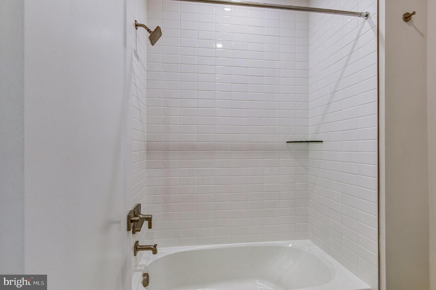5530 VELTRI TER, HAYMARKET, Virginia 20169, 4 Bedrooms Bedrooms, ,3 BathroomsBathrooms,Residential,For sale,5530 VELTRI TER,VAPW2102608 MLS # VAPW2102608