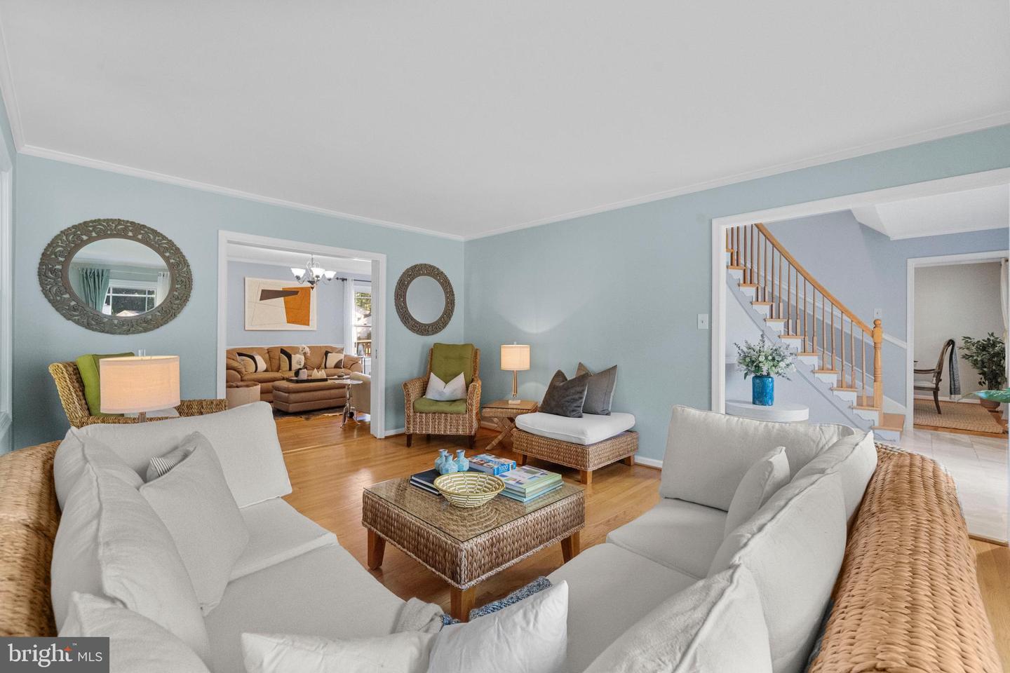3716 KRYSIA CT, ANNANDALE, Virginia 22003, 4 Bedrooms Bedrooms, 13 Rooms Rooms,3 BathroomsBathrooms,Residential,For sale,3716 KRYSIA CT,VAFX2263220 MLS # VAFX2263220
