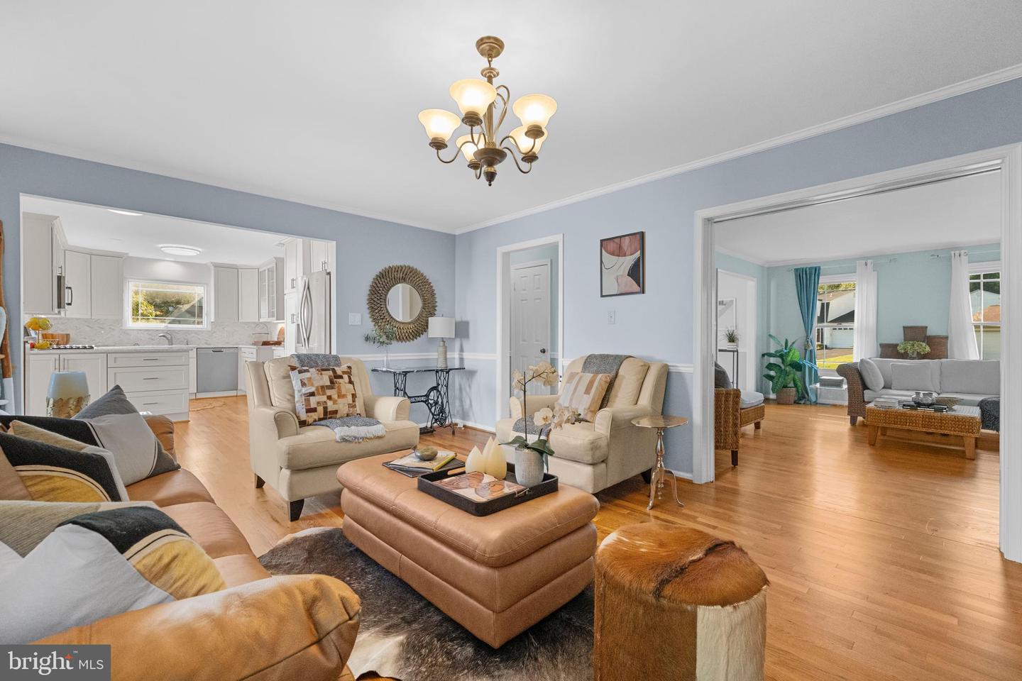 3716 KRYSIA CT, ANNANDALE, Virginia 22003, 4 Bedrooms Bedrooms, 13 Rooms Rooms,3 BathroomsBathrooms,Residential,For sale,3716 KRYSIA CT,VAFX2263220 MLS # VAFX2263220