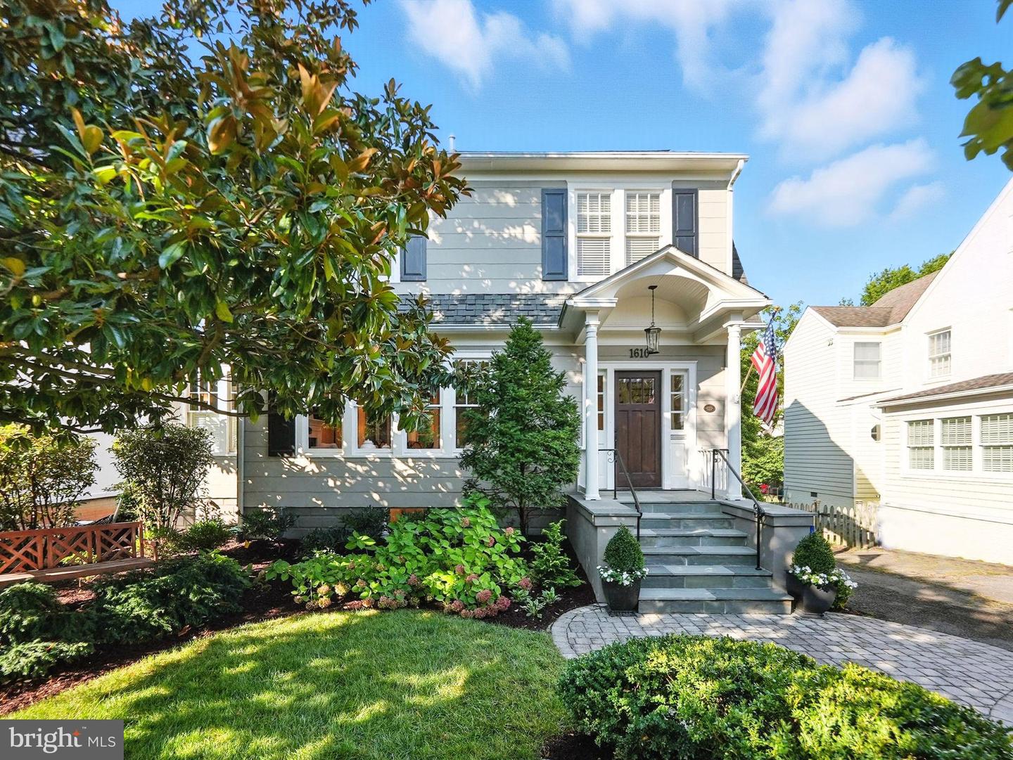 1610 N DANVILLE ST, ARLINGTON, Virginia 22201, 6 Bedrooms Bedrooms, ,3 BathroomsBathrooms,Residential,For sale,1610 N DANVILLE ST,VAAR2062840 MLS # VAAR2062840