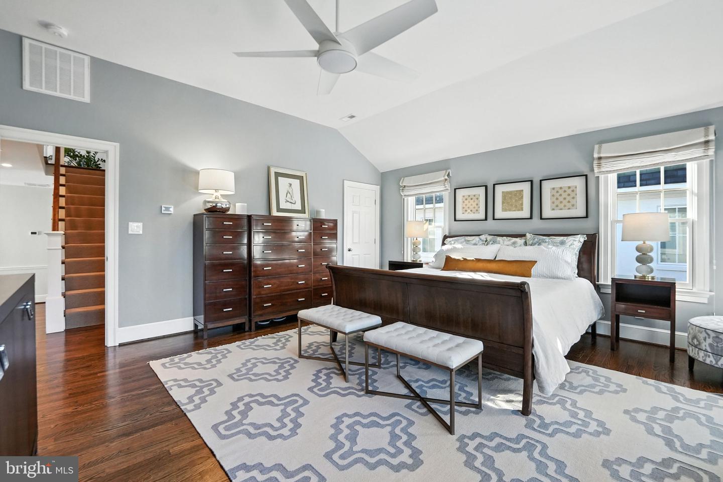 1610 N DANVILLE ST, ARLINGTON, Virginia 22201, 6 Bedrooms Bedrooms, ,3 BathroomsBathrooms,Residential,For sale,1610 N DANVILLE ST,VAAR2062840 MLS # VAAR2062840