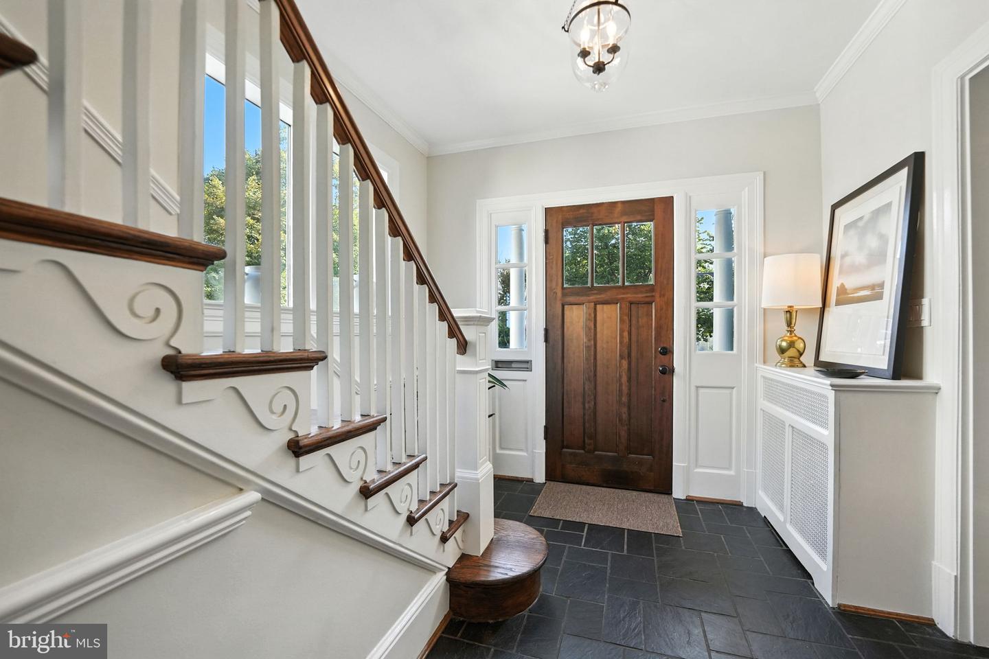1610 N DANVILLE ST, ARLINGTON, Virginia 22201, 6 Bedrooms Bedrooms, ,3 BathroomsBathrooms,Residential,For sale,1610 N DANVILLE ST,VAAR2062840 MLS # VAAR2062840