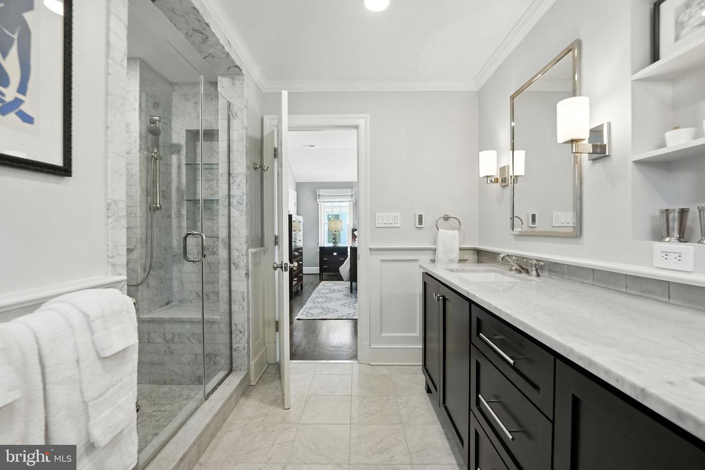 1610 N DANVILLE ST, ARLINGTON, Virginia 22201, 6 Bedrooms Bedrooms, ,3 BathroomsBathrooms,Residential,For sale,1610 N DANVILLE ST,VAAR2062840 MLS # VAAR2062840