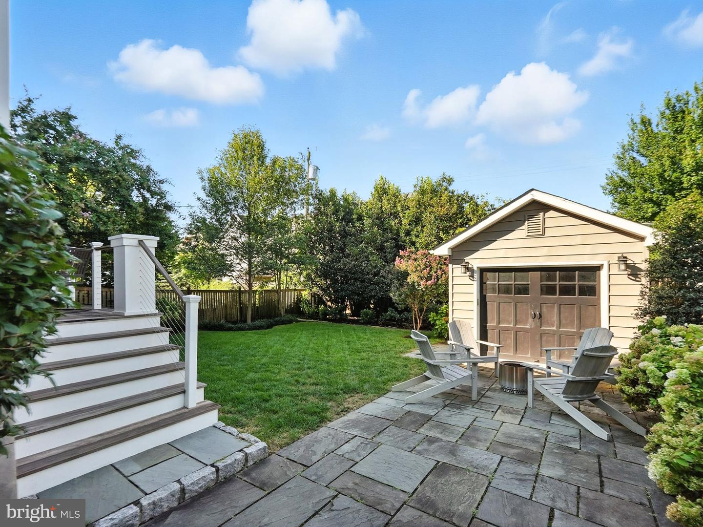 1610 N DANVILLE ST, ARLINGTON, Virginia 22201, 6 Bedrooms Bedrooms, ,3 BathroomsBathrooms,Residential,For sale,1610 N DANVILLE ST,VAAR2062840 MLS # VAAR2062840