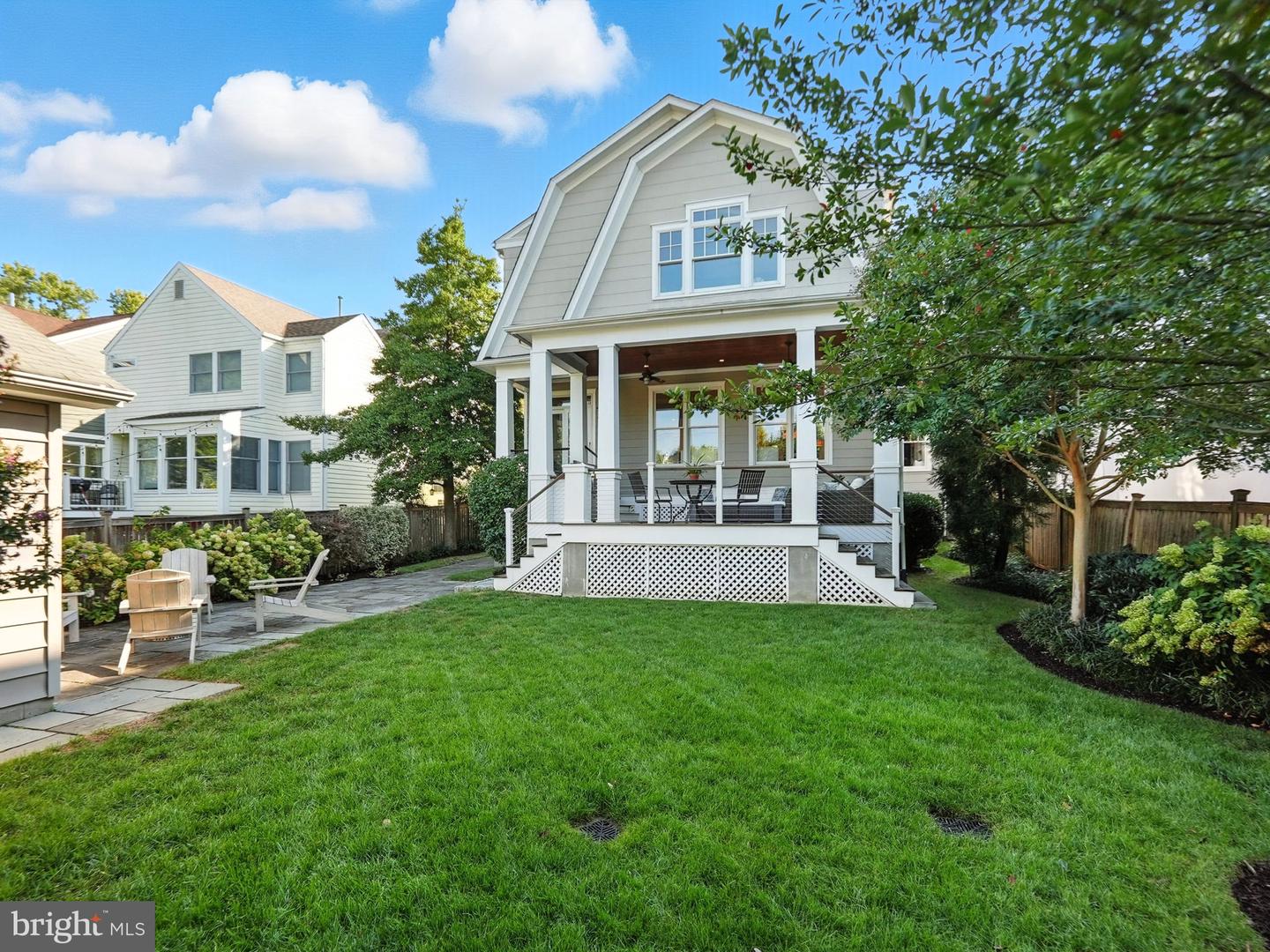 1610 N DANVILLE ST, ARLINGTON, Virginia 22201, 6 Bedrooms Bedrooms, ,3 BathroomsBathrooms,Residential,For sale,1610 N DANVILLE ST,VAAR2062840 MLS # VAAR2062840