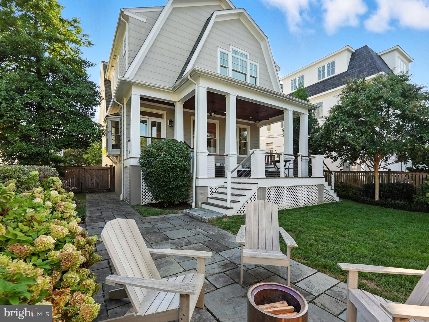 1610 N DANVILLE ST, ARLINGTON, Virginia 22201, 6 Bedrooms Bedrooms, ,3 BathroomsBathrooms,Residential,For sale,1610 N DANVILLE ST,VAAR2062840 MLS # VAAR2062840