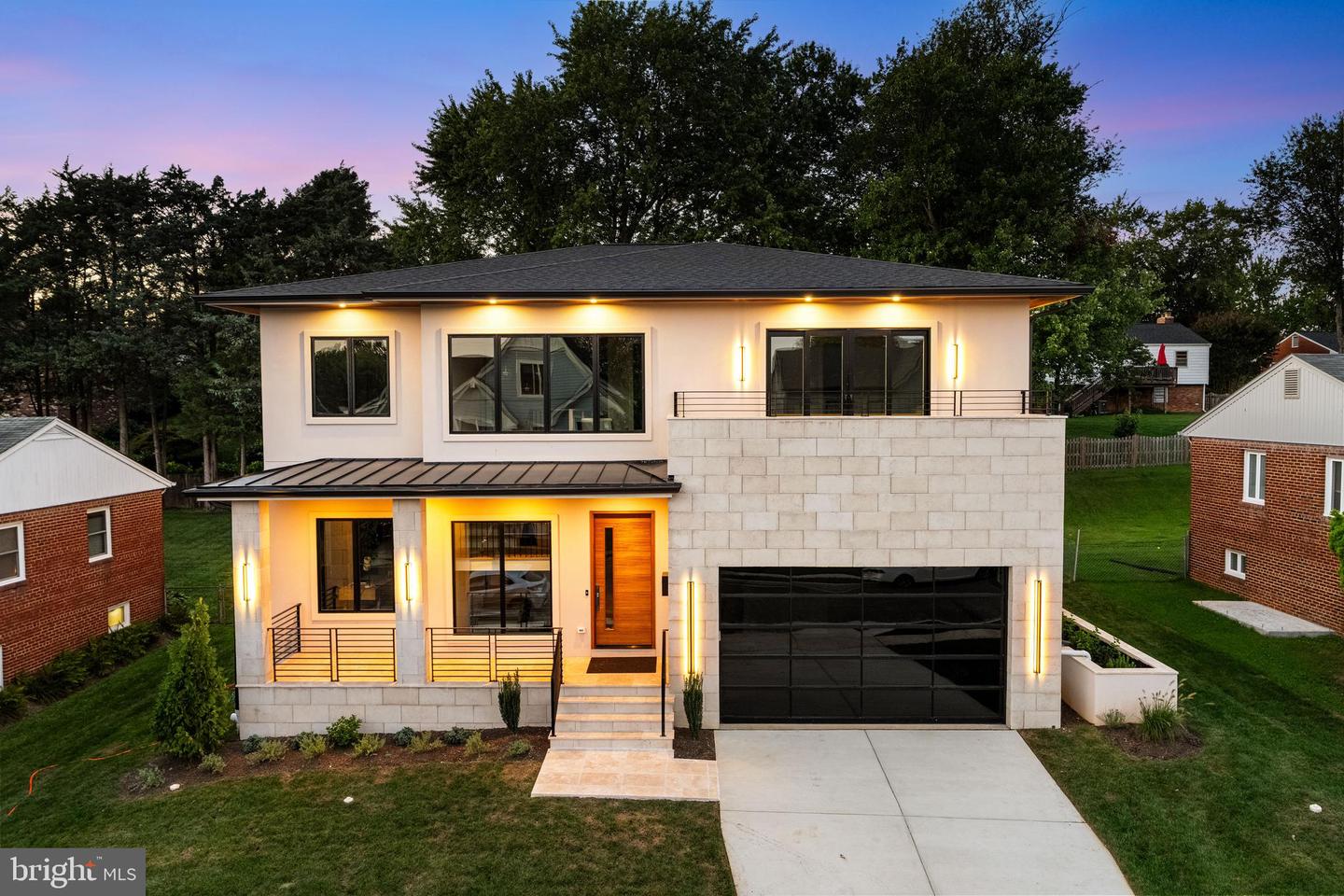 6301 31ST ST N, ARLINGTON, Virginia 22207, 6 Bedrooms Bedrooms, ,6 BathroomsBathrooms,Residential,For sale,6301 31ST ST N,VAAR2062868 MLS # VAAR2062868