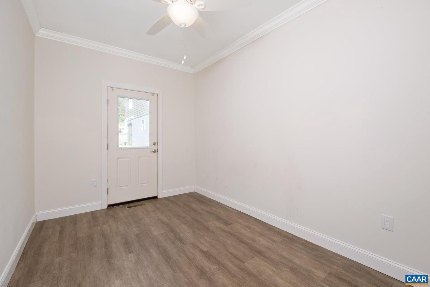 22 STAFFORD ST, STAUNTON, Virginia 24401, 2 Bedrooms Bedrooms, ,2 BathroomsBathrooms,Residential,For sale,22 STAFFORD ST,668324 MLS # 668324
