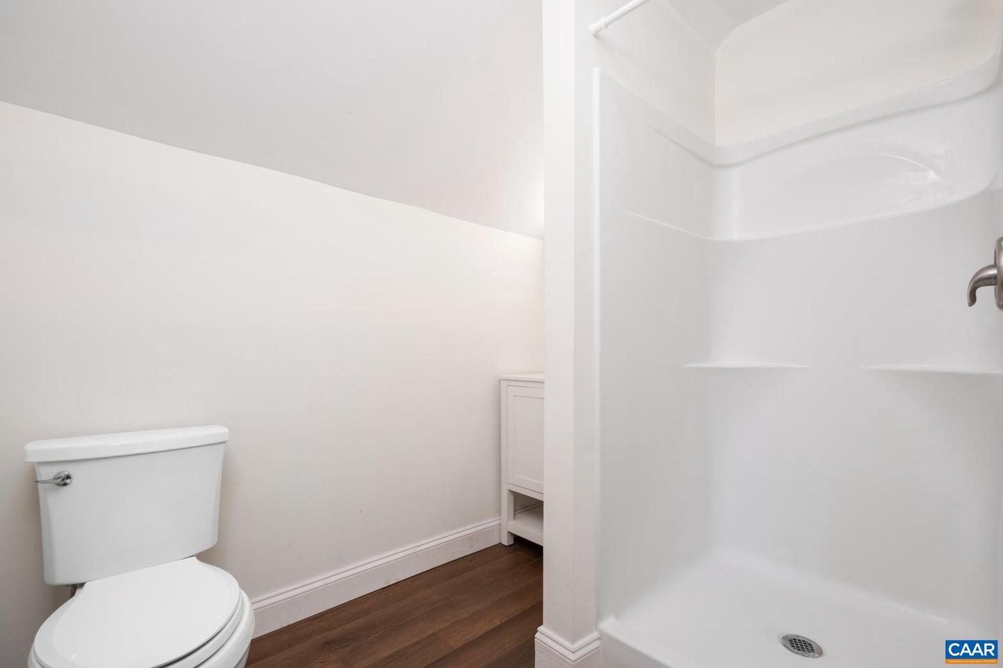 22 STAFFORD ST, STAUNTON, Virginia 24401, 2 Bedrooms Bedrooms, ,2 BathroomsBathrooms,Residential,For sale,22 STAFFORD ST,668324 MLS # 668324