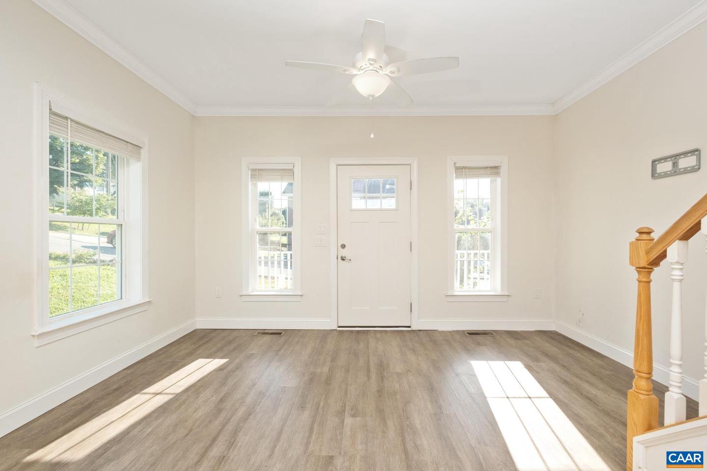 22 STAFFORD ST, STAUNTON, Virginia 24401, 2 Bedrooms Bedrooms, ,2 BathroomsBathrooms,Residential,For sale,22 STAFFORD ST,668324 MLS # 668324