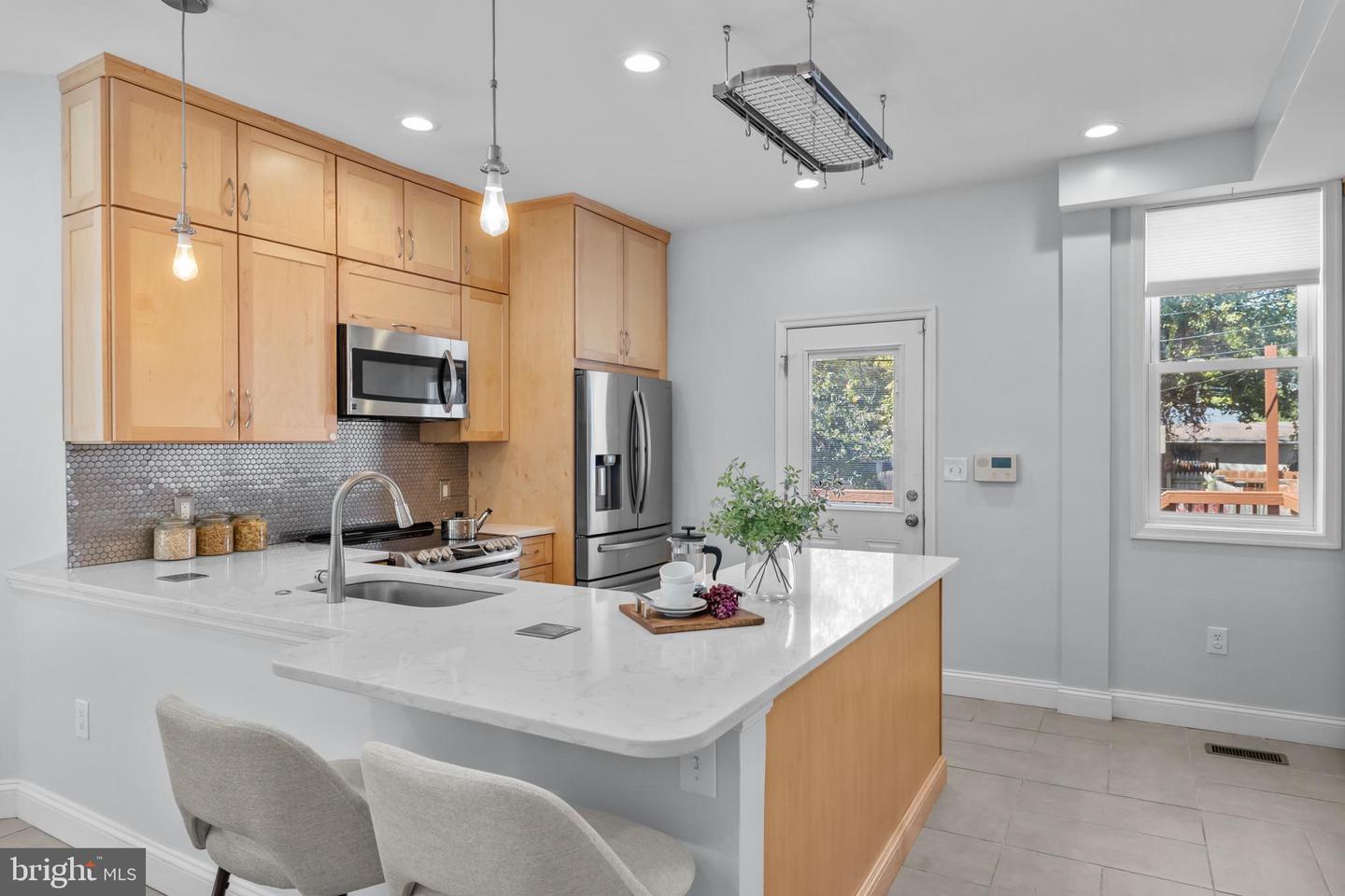 3916 5TH ST NW, WASHINGTON, District Of Columbia 20011, 3 Bedrooms Bedrooms, ,4 BathroomsBathrooms,Residential,For sale,3916 5TH ST NW,DCDC2217378 MLS # DCDC2217378