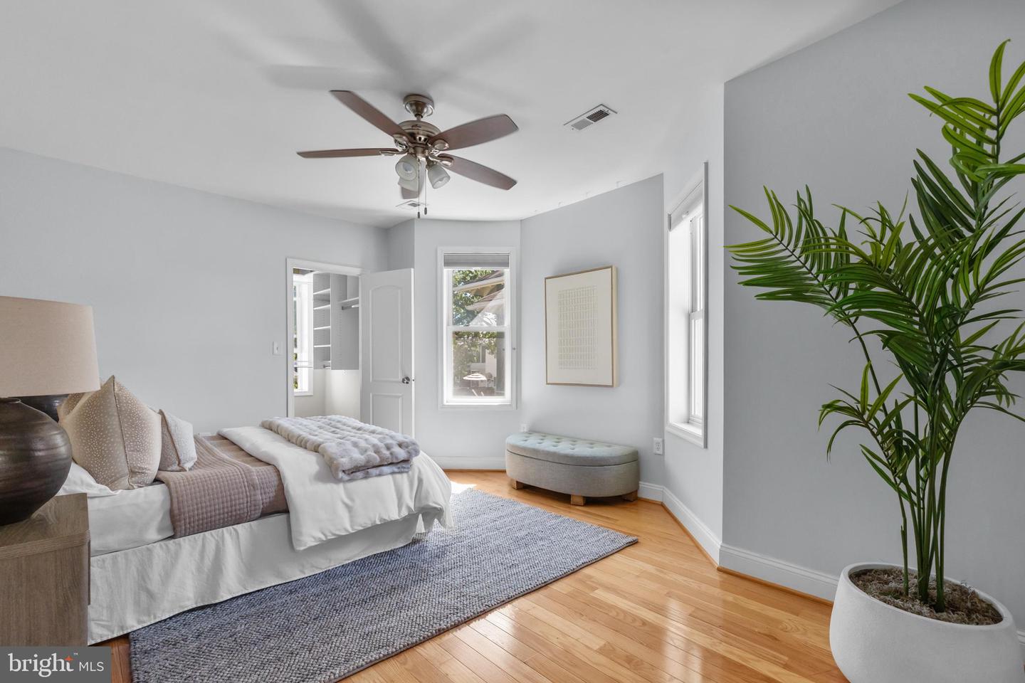 3916 5TH ST NW, WASHINGTON, District Of Columbia 20011, 3 Bedrooms Bedrooms, ,4 BathroomsBathrooms,Residential,For sale,3916 5TH ST NW,DCDC2217378 MLS # DCDC2217378