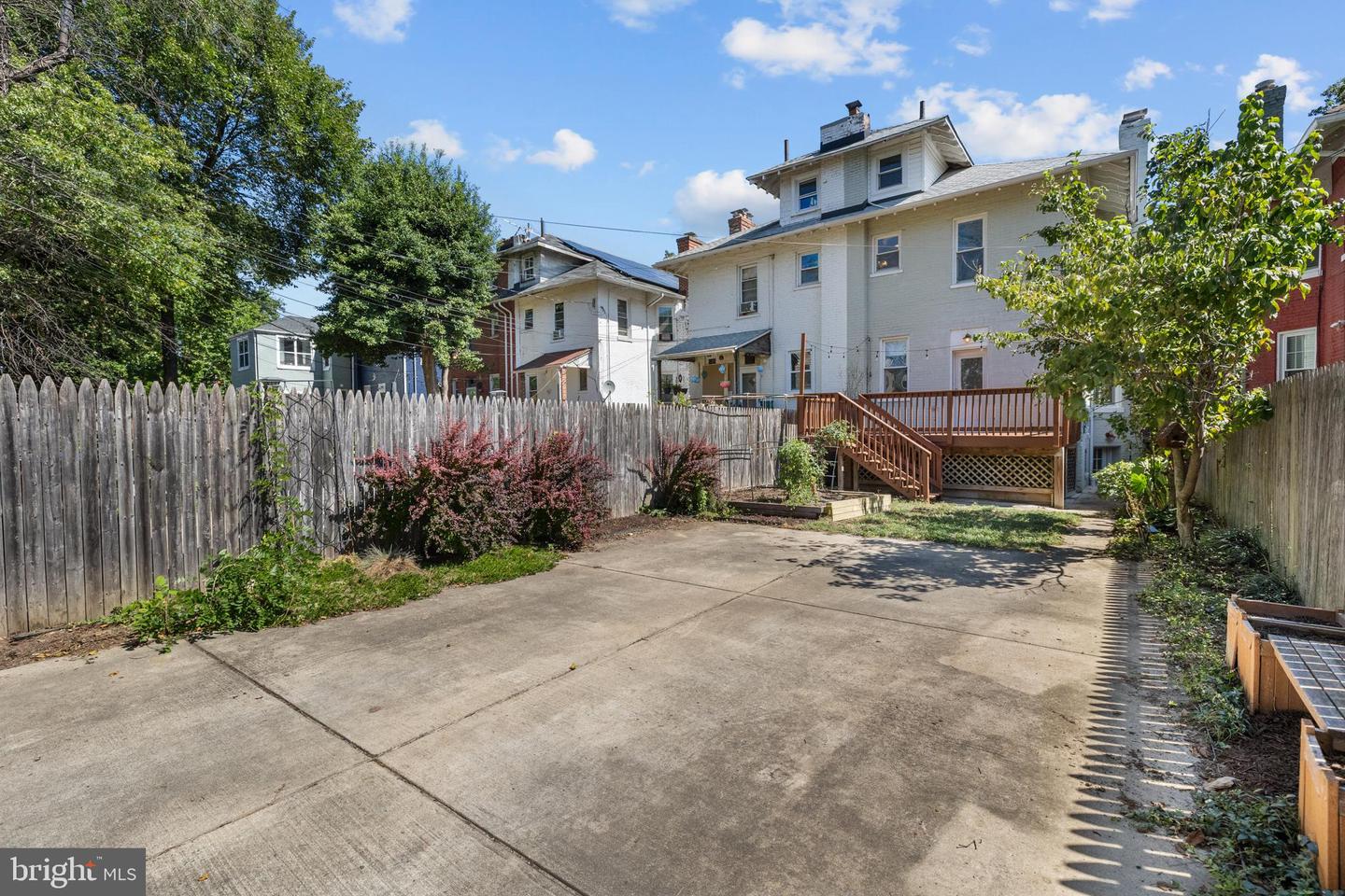 3916 5TH ST NW, WASHINGTON, District Of Columbia 20011, 3 Bedrooms Bedrooms, ,4 BathroomsBathrooms,Residential,For sale,3916 5TH ST NW,DCDC2217378 MLS # DCDC2217378