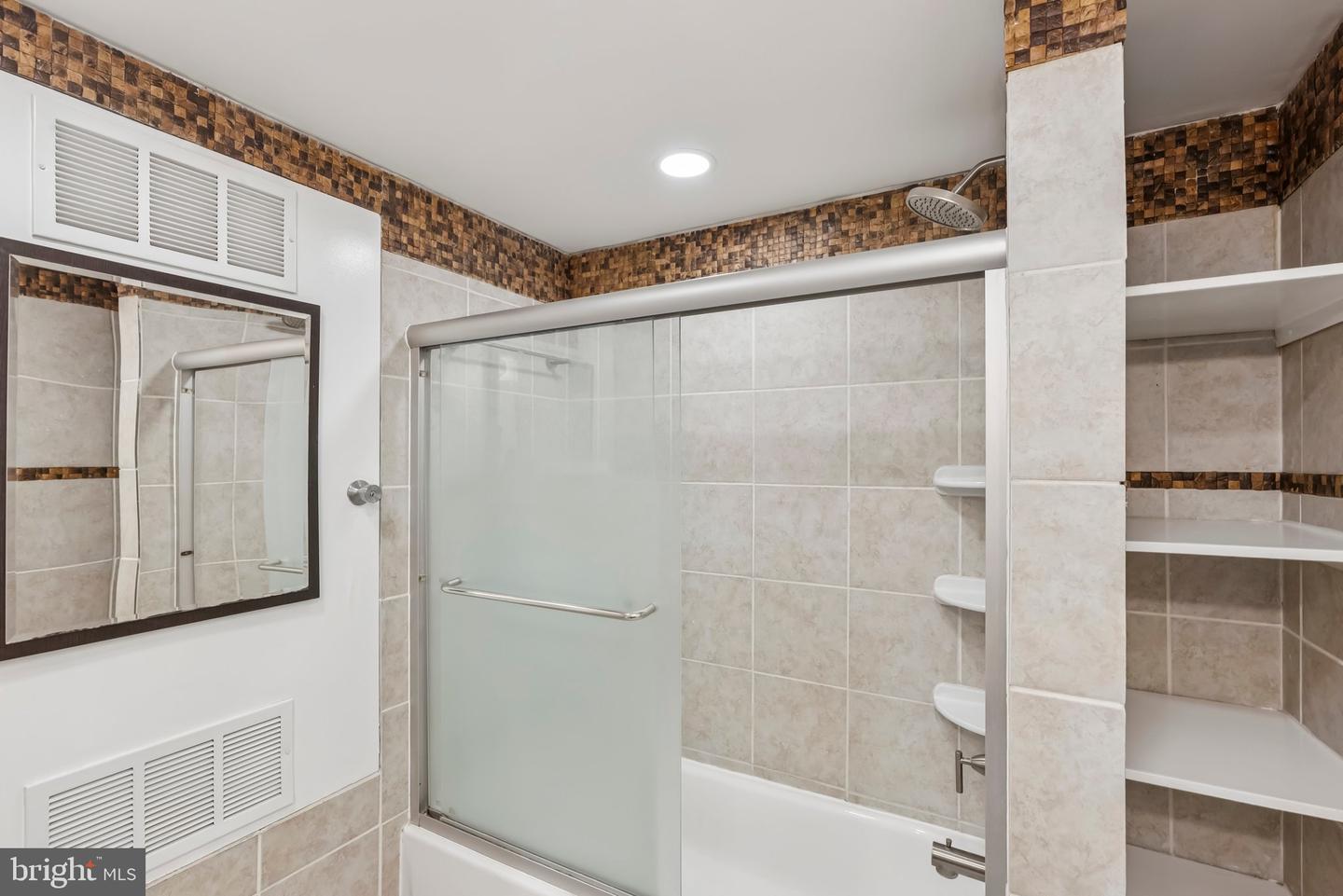 1335 WALLACH PL NW, WASHINGTON, District Of Columbia 20009, 4 Bedrooms Bedrooms, ,3 BathroomsBathrooms,Residential,For sale,1335 WALLACH PL NW,DCDC2217490 MLS # DCDC2217490