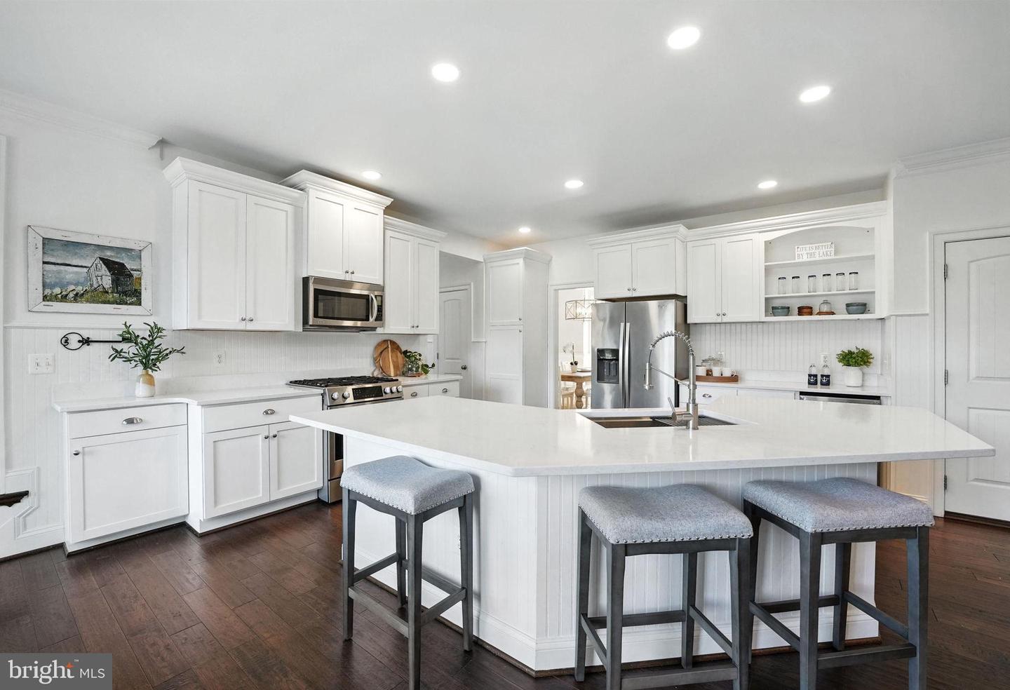 11200 FAWN LAKE PKWY, SPOTSYLVANIA, Virginia 22551, 5 Bedrooms Bedrooms, ,5 BathroomsBathrooms,Residential,For sale,11200 FAWN LAKE PKWY,VASP2035910 MLS # VASP2035910
