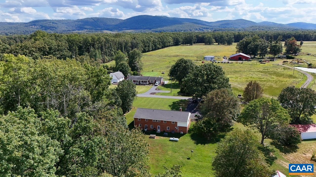 4293 HAMM RD, BARBOURSVILLE, Virginia 22923, 3 Bedrooms Bedrooms, ,2 BathroomsBathrooms,Residential,For sale,4293 HAMM RD,668479 MLS # 668479