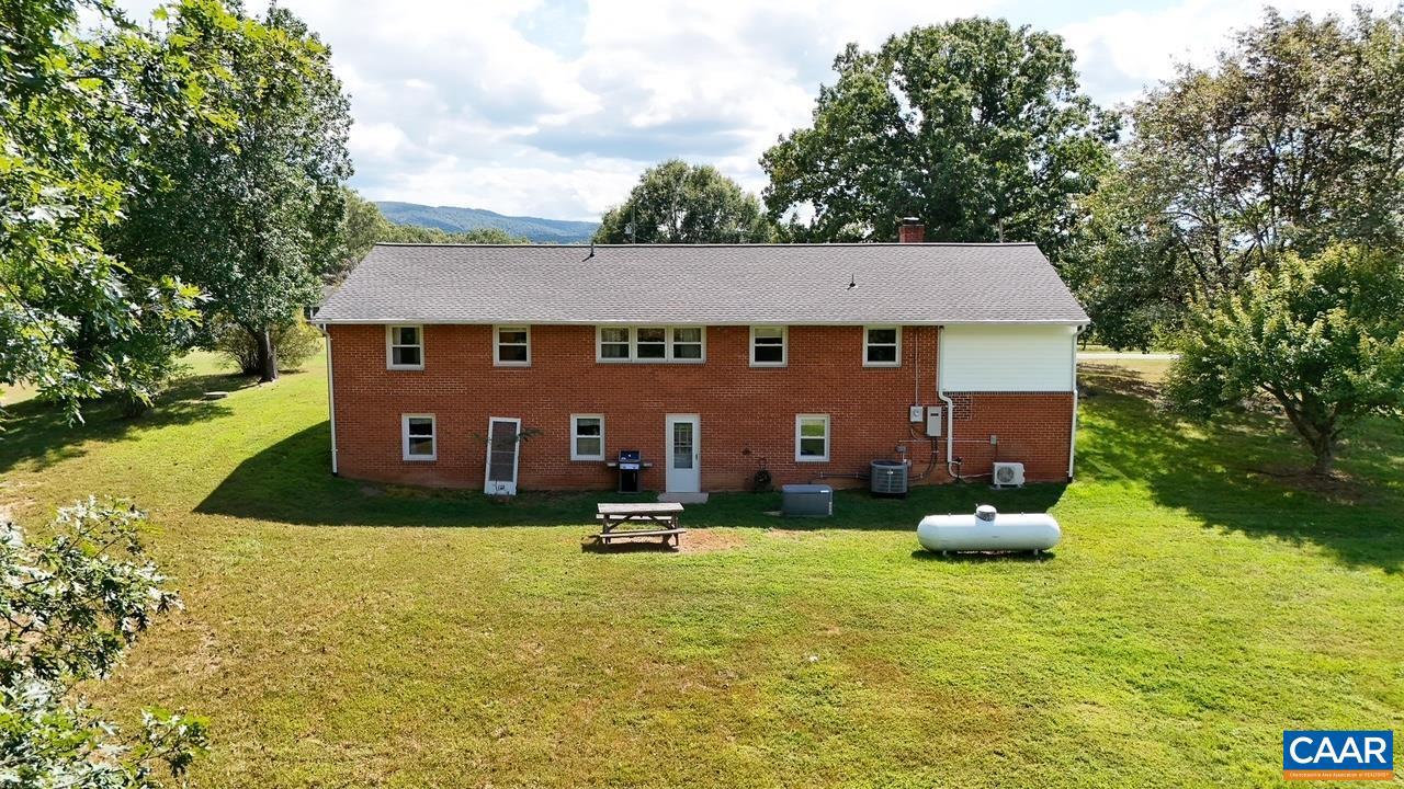 4293 HAMM RD, BARBOURSVILLE, Virginia 22923, 3 Bedrooms Bedrooms, ,2 BathroomsBathrooms,Residential,For sale,4293 HAMM RD,668479 MLS # 668479