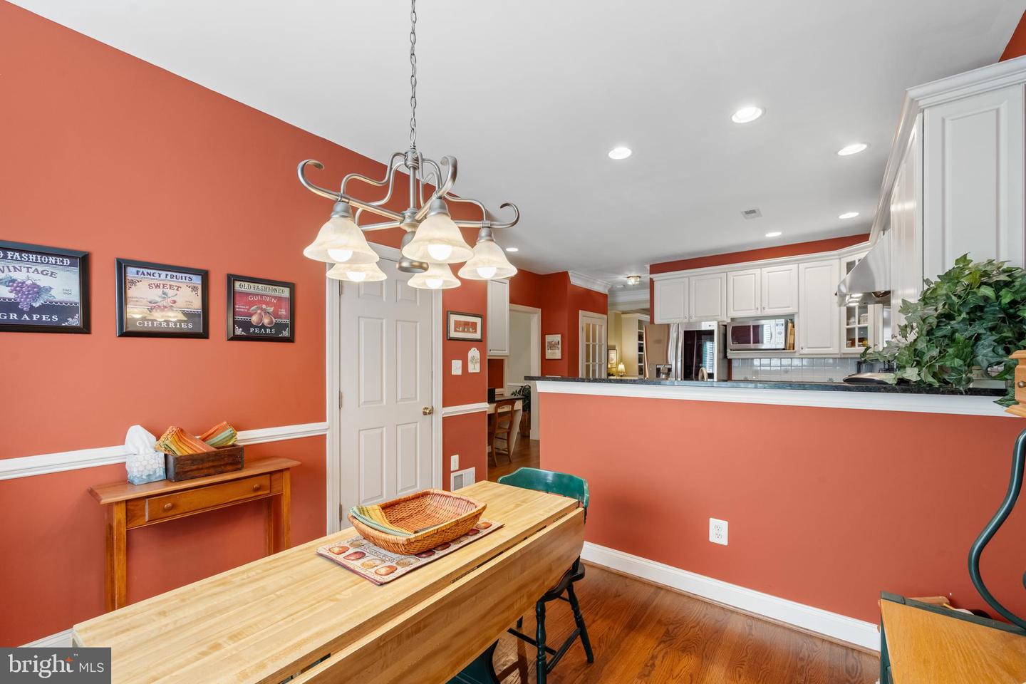 20129 VALHALLA SQ, ASHBURN, Virginia 20147, 3 Bedrooms Bedrooms, ,3 BathroomsBathrooms,Residential,For sale,20129 VALHALLA SQ,VALO2105954 MLS # VALO2105954