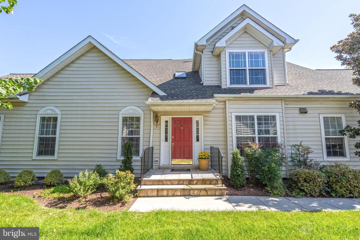 20129 VALHALLA SQ, ASHBURN, Virginia 20147, 3 Bedrooms Bedrooms, ,3 BathroomsBathrooms,Residential,For sale,20129 VALHALLA SQ,VALO2105954 MLS # VALO2105954