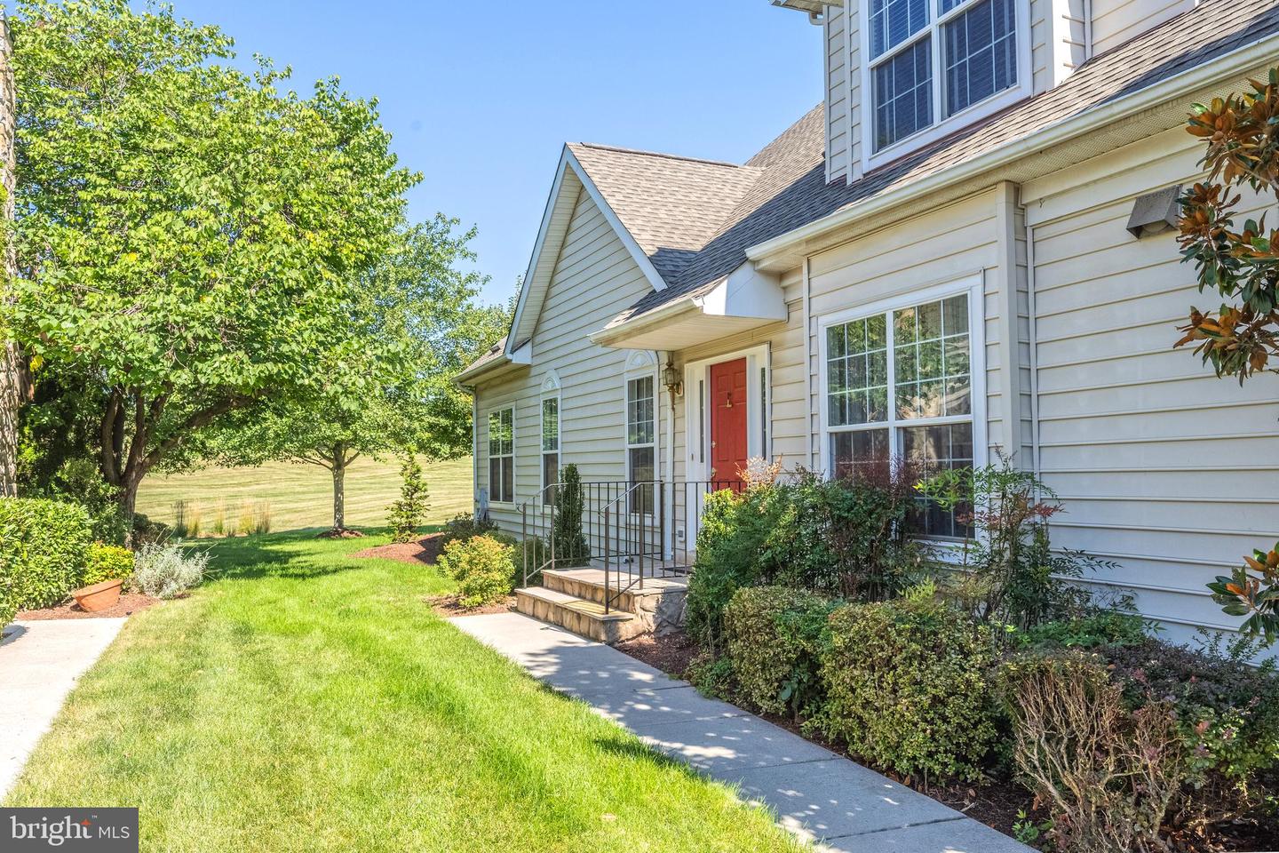 20129 VALHALLA SQ, ASHBURN, Virginia 20147, 3 Bedrooms Bedrooms, ,3 BathroomsBathrooms,Residential,For sale,20129 VALHALLA SQ,VALO2105954 MLS # VALO2105954