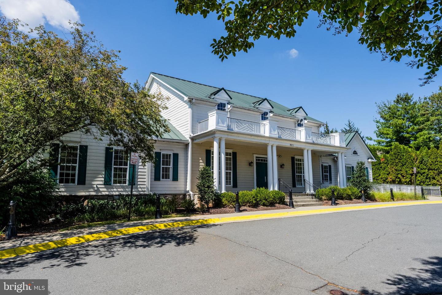 20129 VALHALLA SQ, ASHBURN, Virginia 20147, 3 Bedrooms Bedrooms, ,3 BathroomsBathrooms,Residential,For sale,20129 VALHALLA SQ,VALO2105954 MLS # VALO2105954