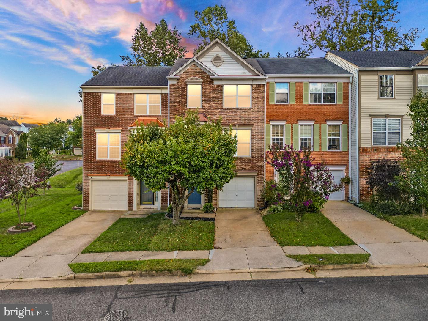 3951 BLYSDALE LN, WOODBRIDGE, Virginia 22192, 3 Bedrooms Bedrooms, ,2 BathroomsBathrooms,Residential,For sale,3951 BLYSDALE LN,VAPW2103250 MLS # VAPW2103250