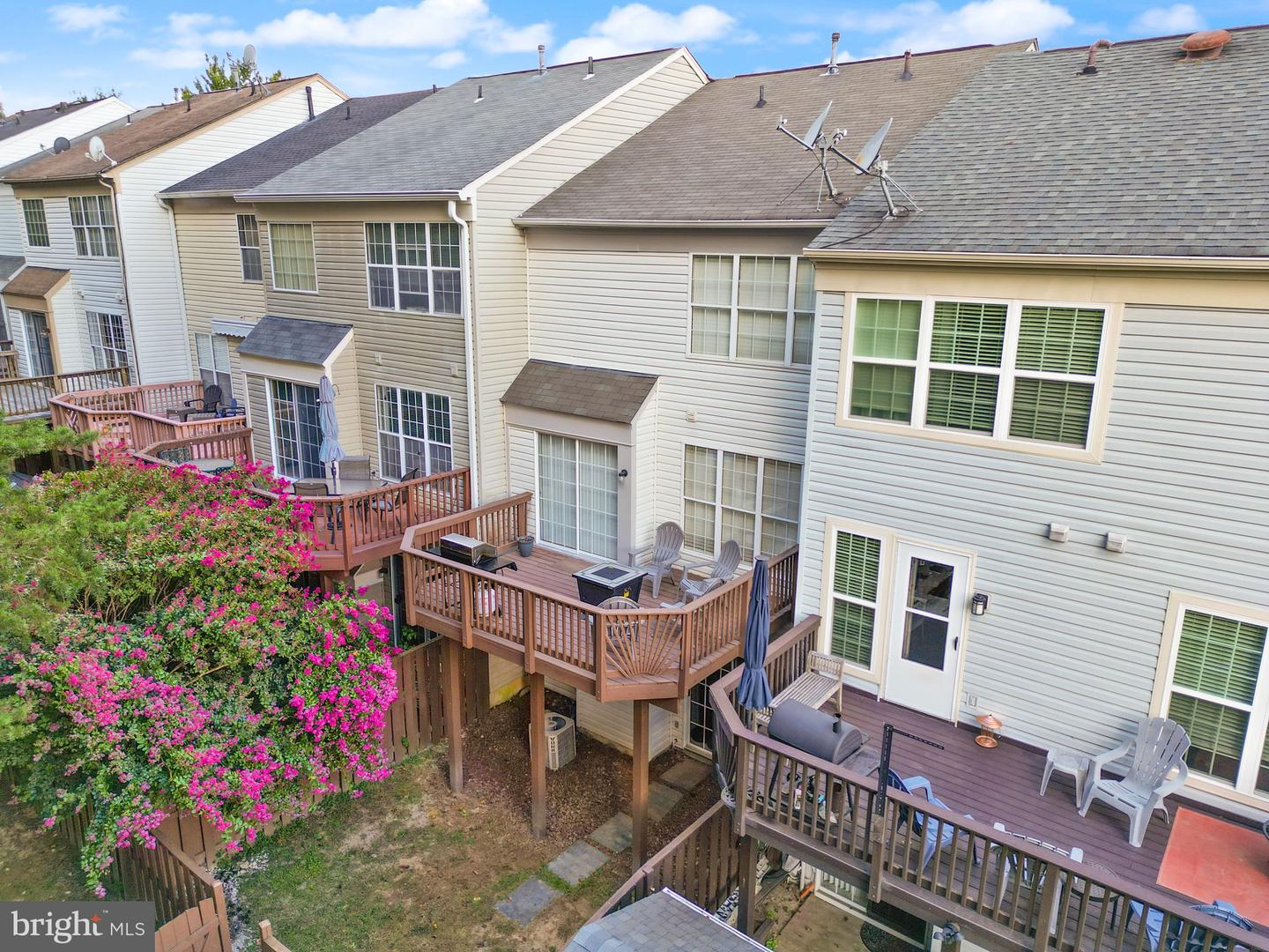 3951 BLYSDALE LN, WOODBRIDGE, Virginia 22192, 3 Bedrooms Bedrooms, ,2 BathroomsBathrooms,Residential,For sale,3951 BLYSDALE LN,VAPW2103250 MLS # VAPW2103250