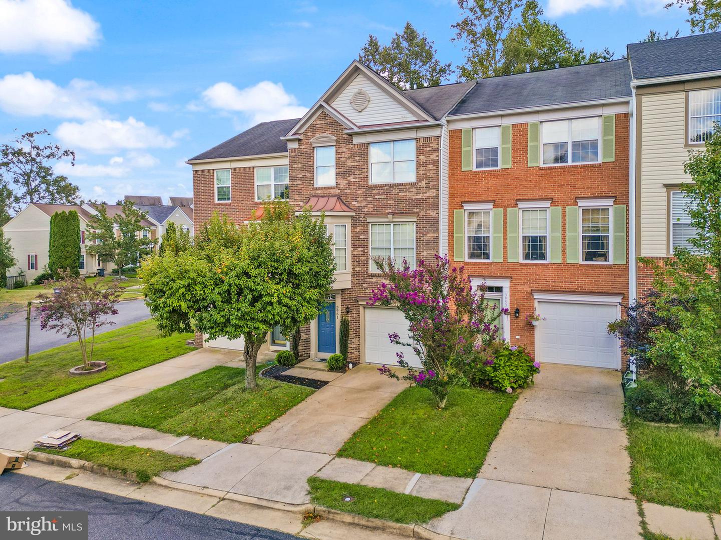 3951 BLYSDALE LN, WOODBRIDGE, Virginia 22192, 3 Bedrooms Bedrooms, ,2 BathroomsBathrooms,Residential,For sale,3951 BLYSDALE LN,VAPW2103250 MLS # VAPW2103250