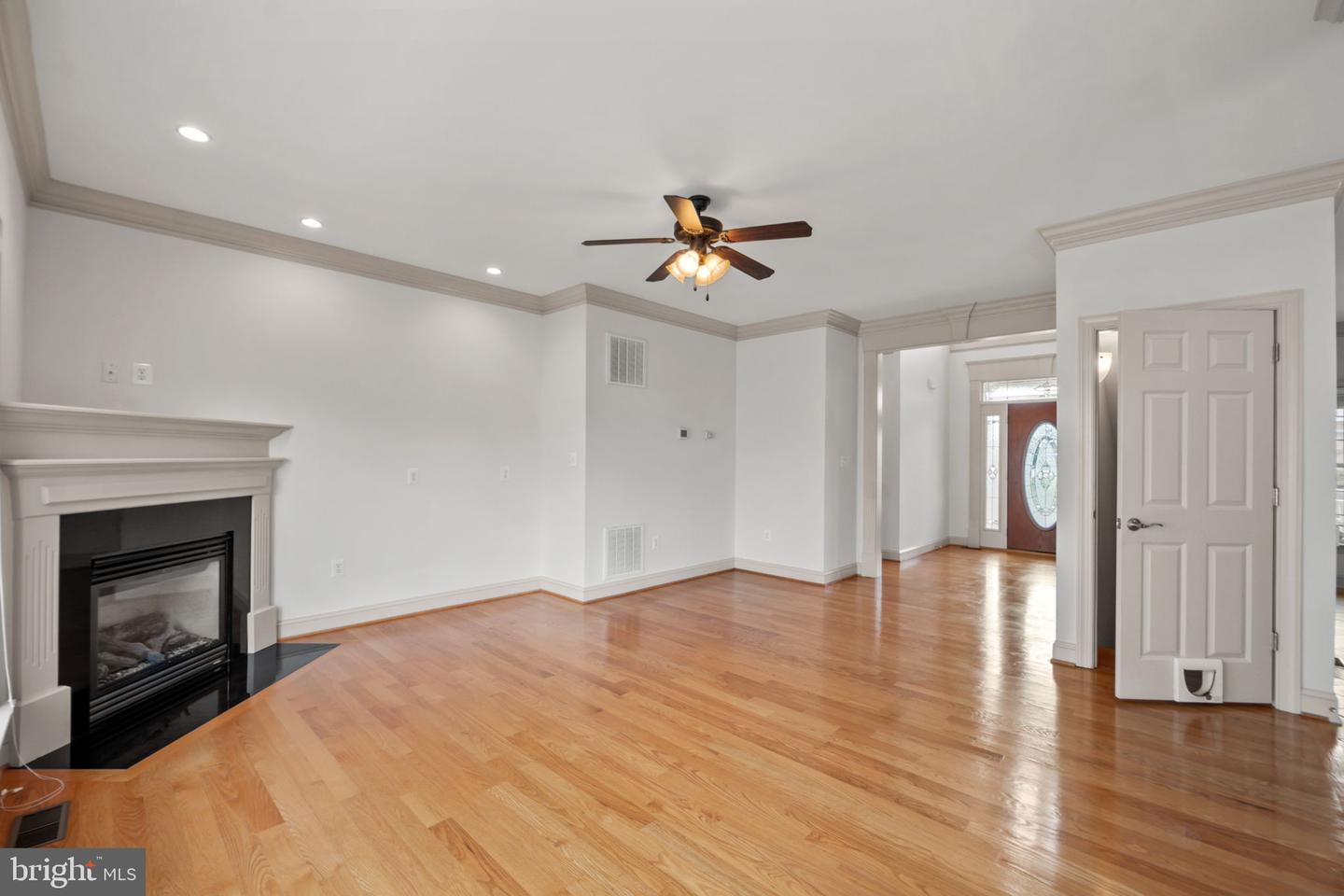 100 CABERNET CT, STEPHENS CITY, Virginia 22655, 3 Bedrooms Bedrooms, ,3 BathroomsBathrooms,Residential,For sale,100 CABERNET CT,VAFV2036618 MLS # VAFV2036618
