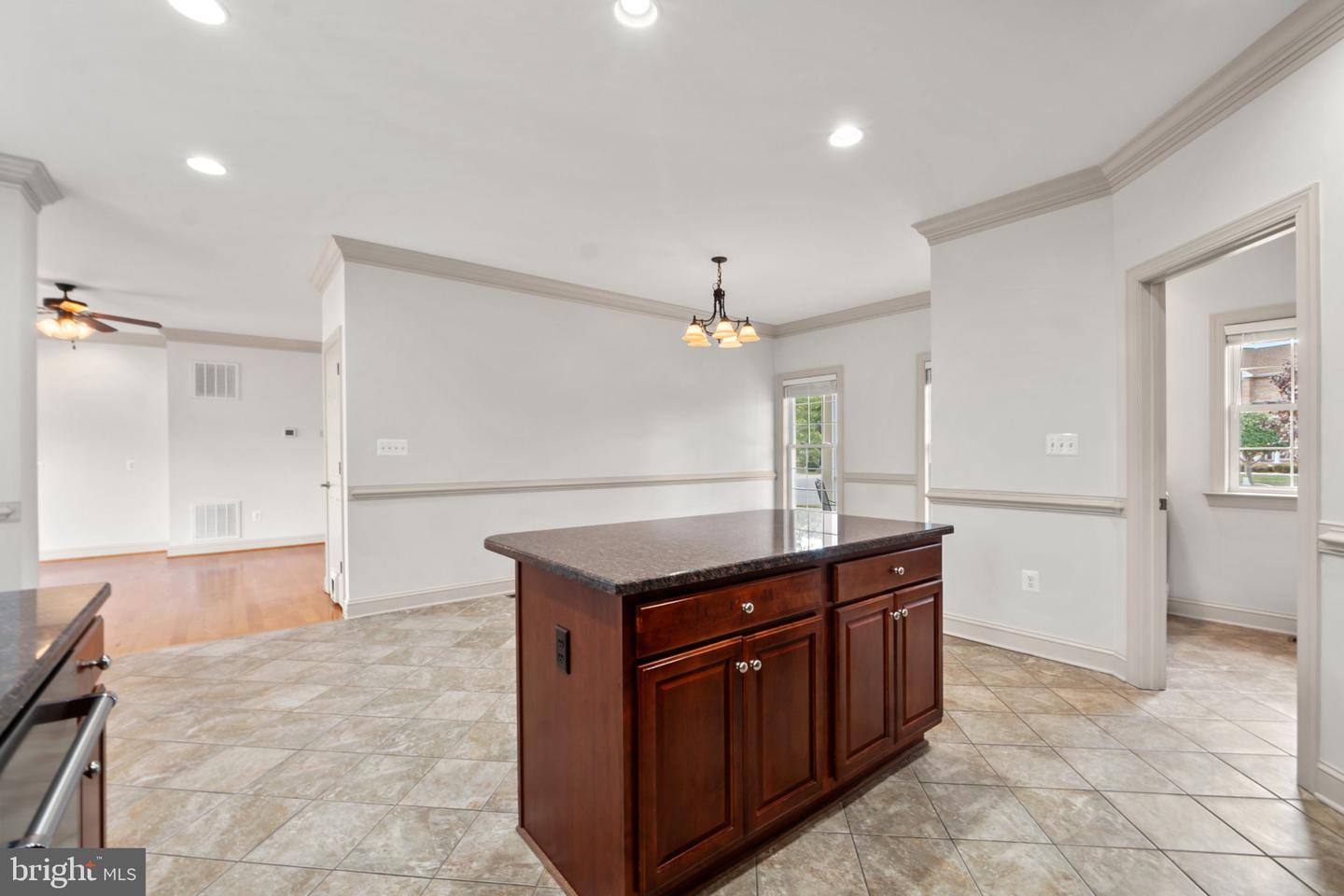 100 CABERNET CT, STEPHENS CITY, Virginia 22655, 3 Bedrooms Bedrooms, ,3 BathroomsBathrooms,Residential,For sale,100 CABERNET CT,VAFV2036618 MLS # VAFV2036618