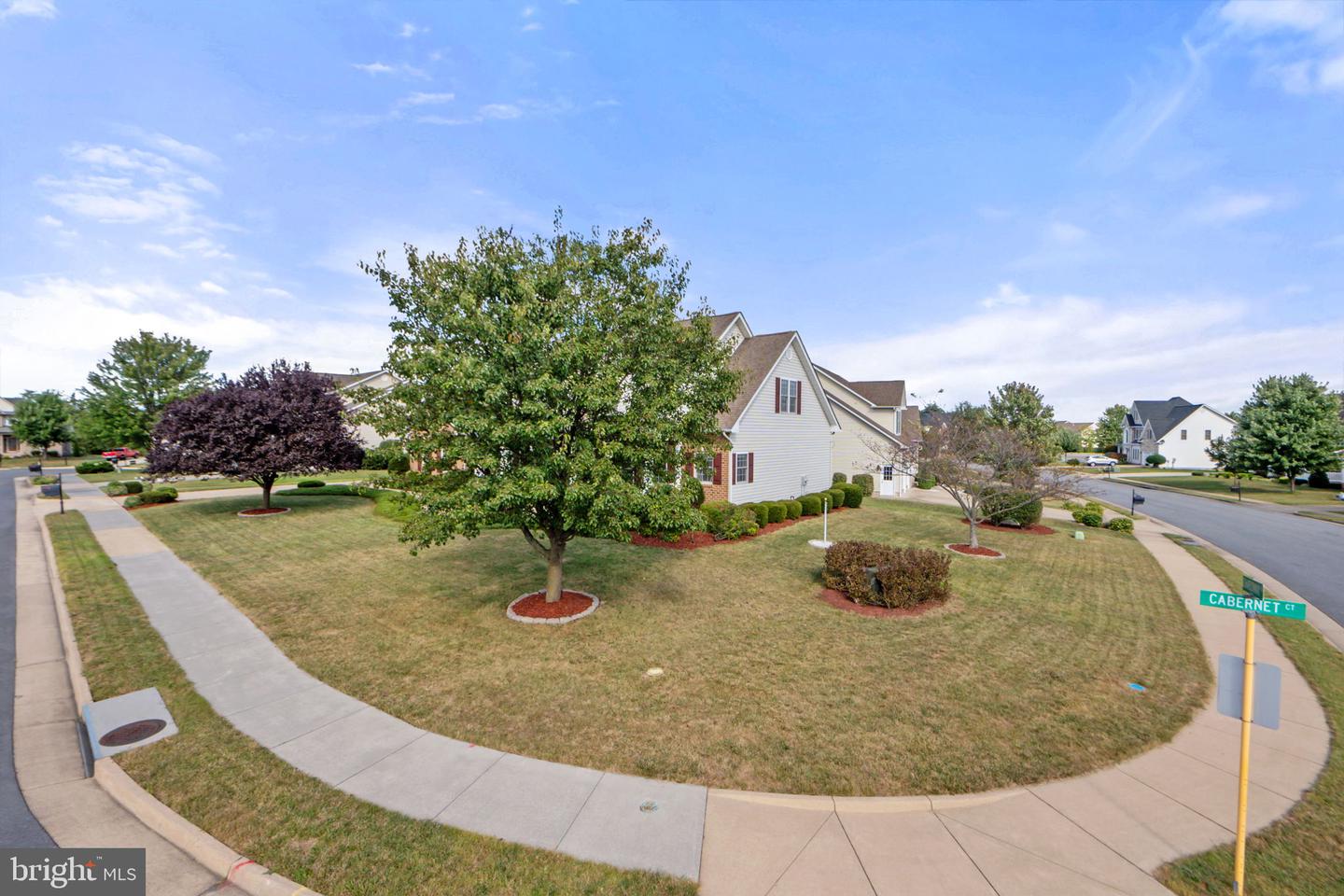 100 CABERNET CT, STEPHENS CITY, Virginia 22655, 3 Bedrooms Bedrooms, ,3 BathroomsBathrooms,Residential,For sale,100 CABERNET CT,VAFV2036618 MLS # VAFV2036618