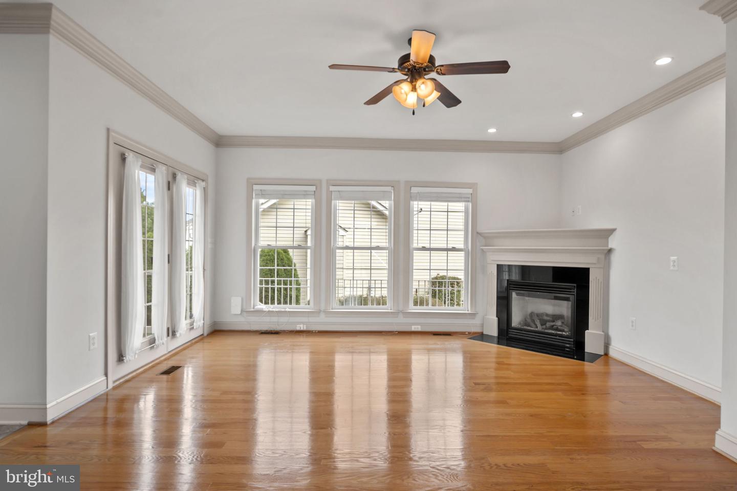 100 CABERNET CT, STEPHENS CITY, Virginia 22655, 3 Bedrooms Bedrooms, ,3 BathroomsBathrooms,Residential,For sale,100 CABERNET CT,VAFV2036618 MLS # VAFV2036618