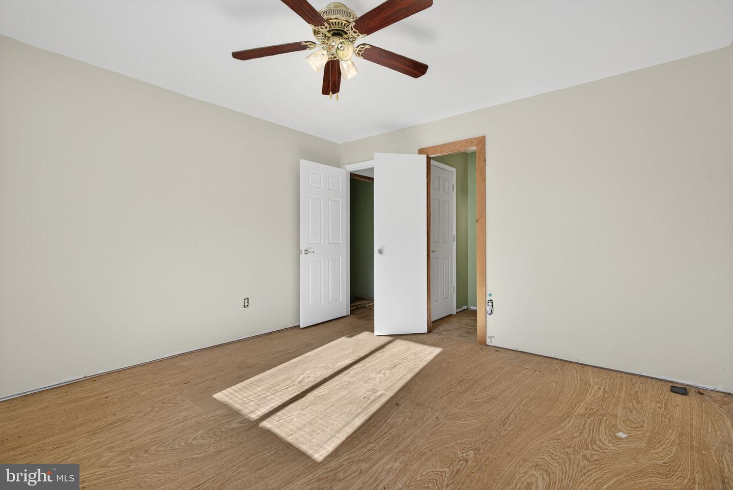 5312 WASHWRIGHT RD, HUME, Virginia 22639, 7 Bedrooms Bedrooms, ,3 BathroomsBathrooms,Residential,For sale,5312 WASHWRIGHT RD,VAFQ2018184 MLS # VAFQ2018184